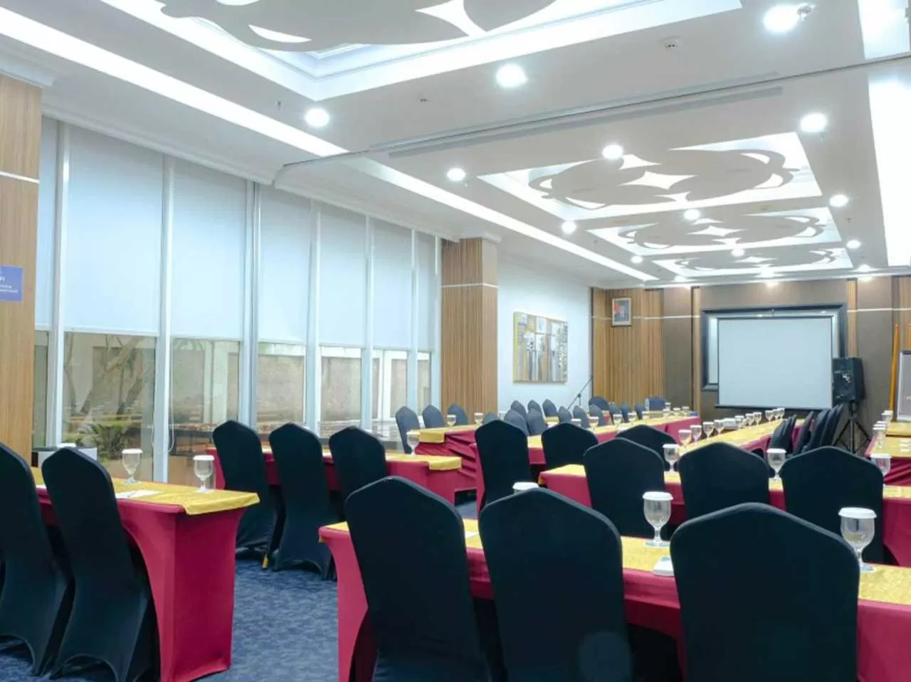 Property building in Sapphire Sky Hotel & Conference