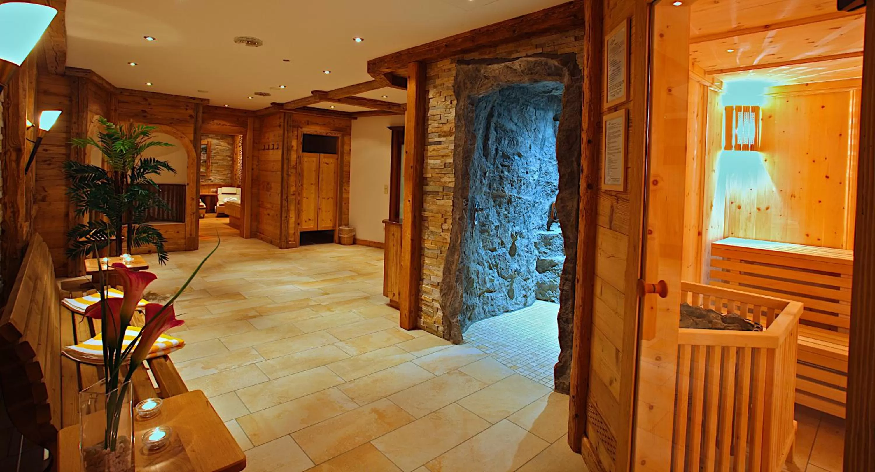 Sauna, Bed in Hotel am Schloßberg