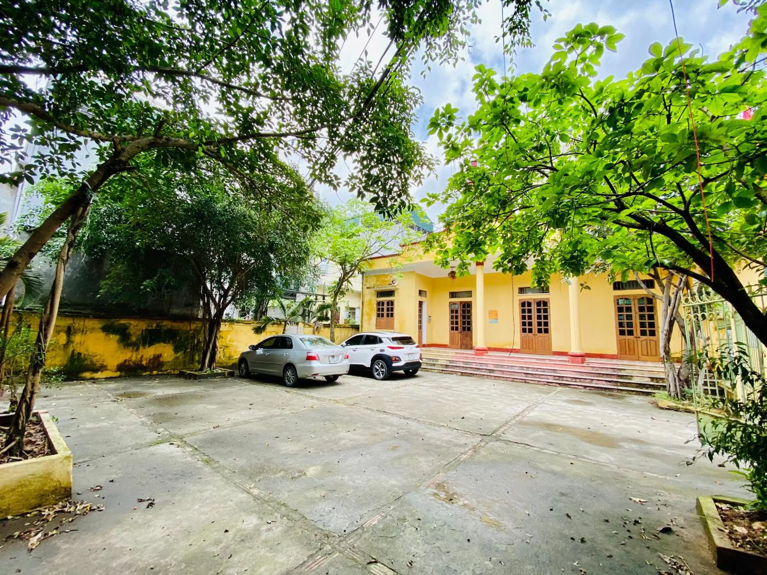 Parking in O Zoli Home