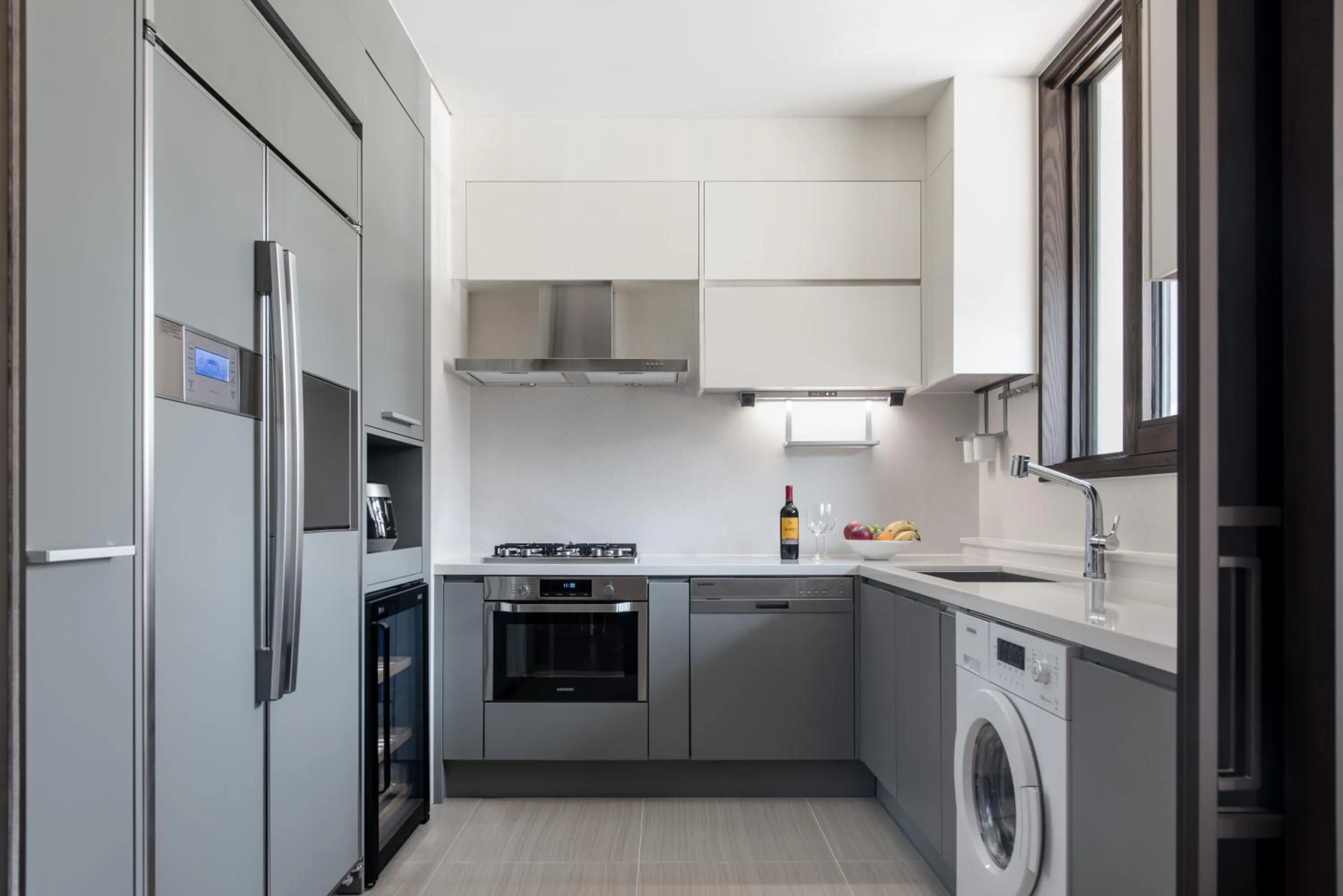 Spring in Somerset Jeju Shinhwa World