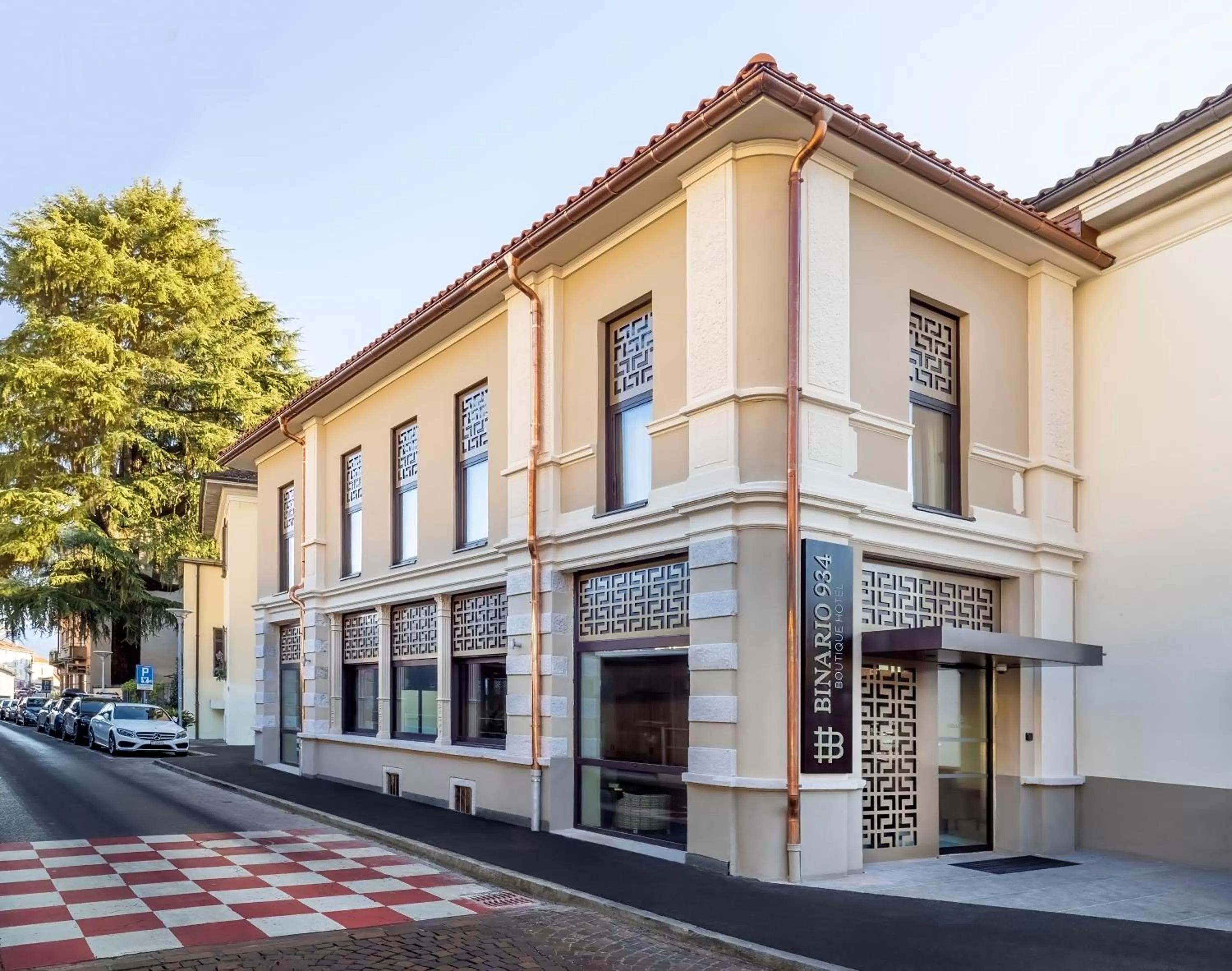 Property building in Smart Hotel Binario - Self Check-In