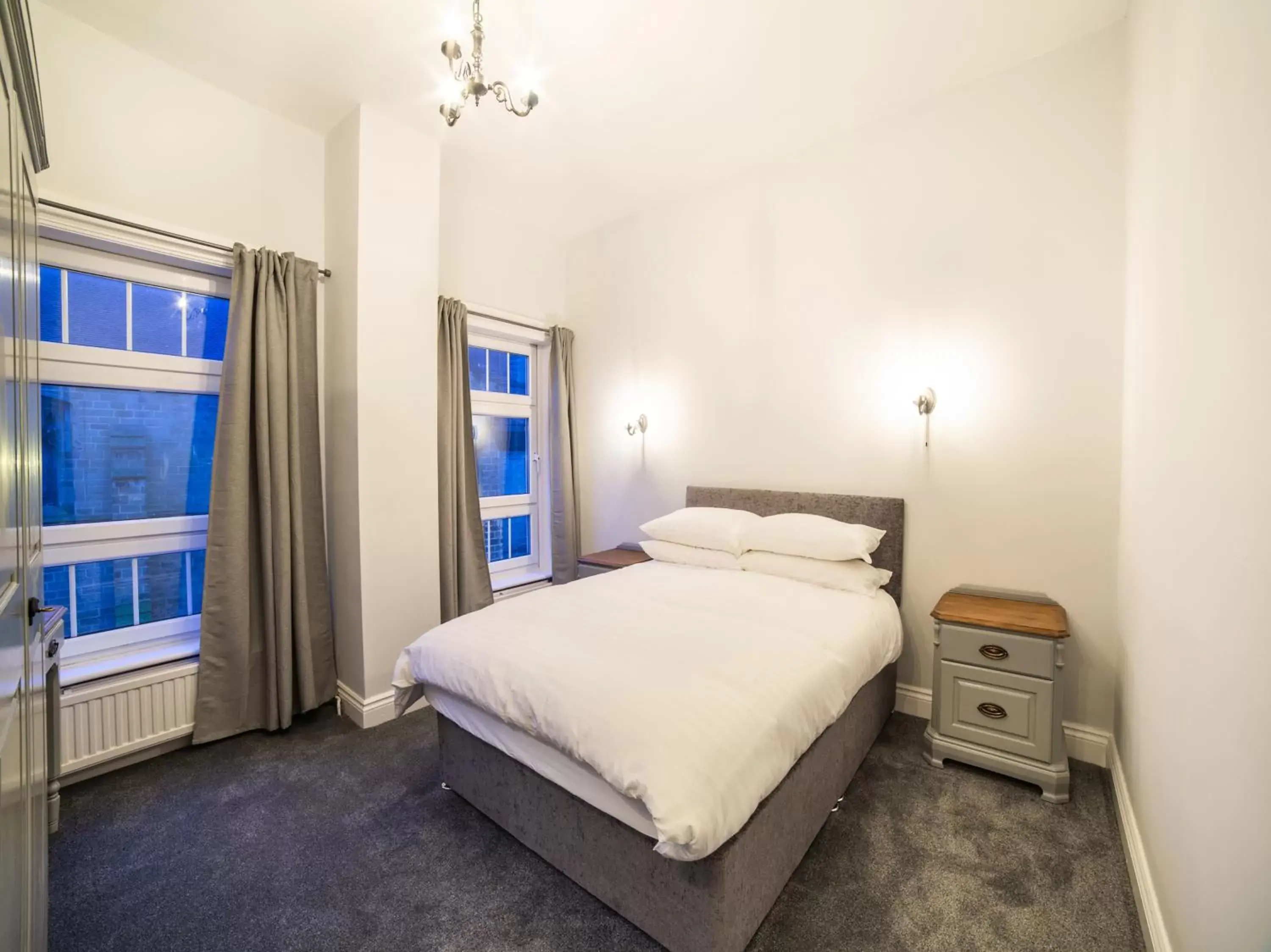 Standard Double Room in Churchill's Hotel Standard Double Room in Churchill's Hotel