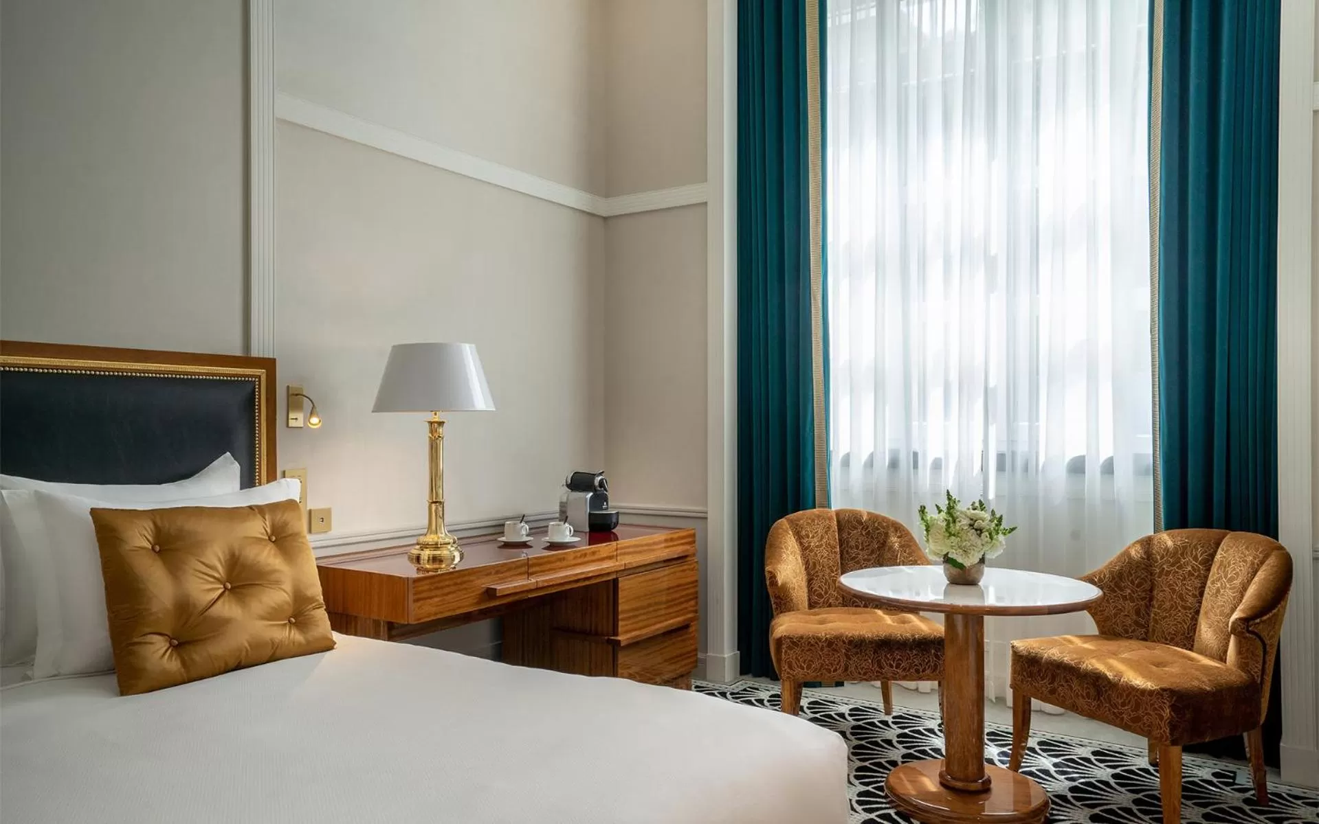 Seating area, Bed in The One Monumental Palace