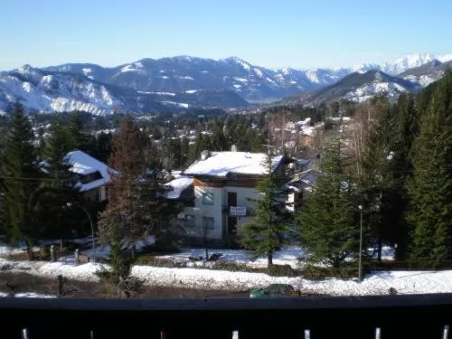 Facade/entrance in Hotel Residence La Rosa