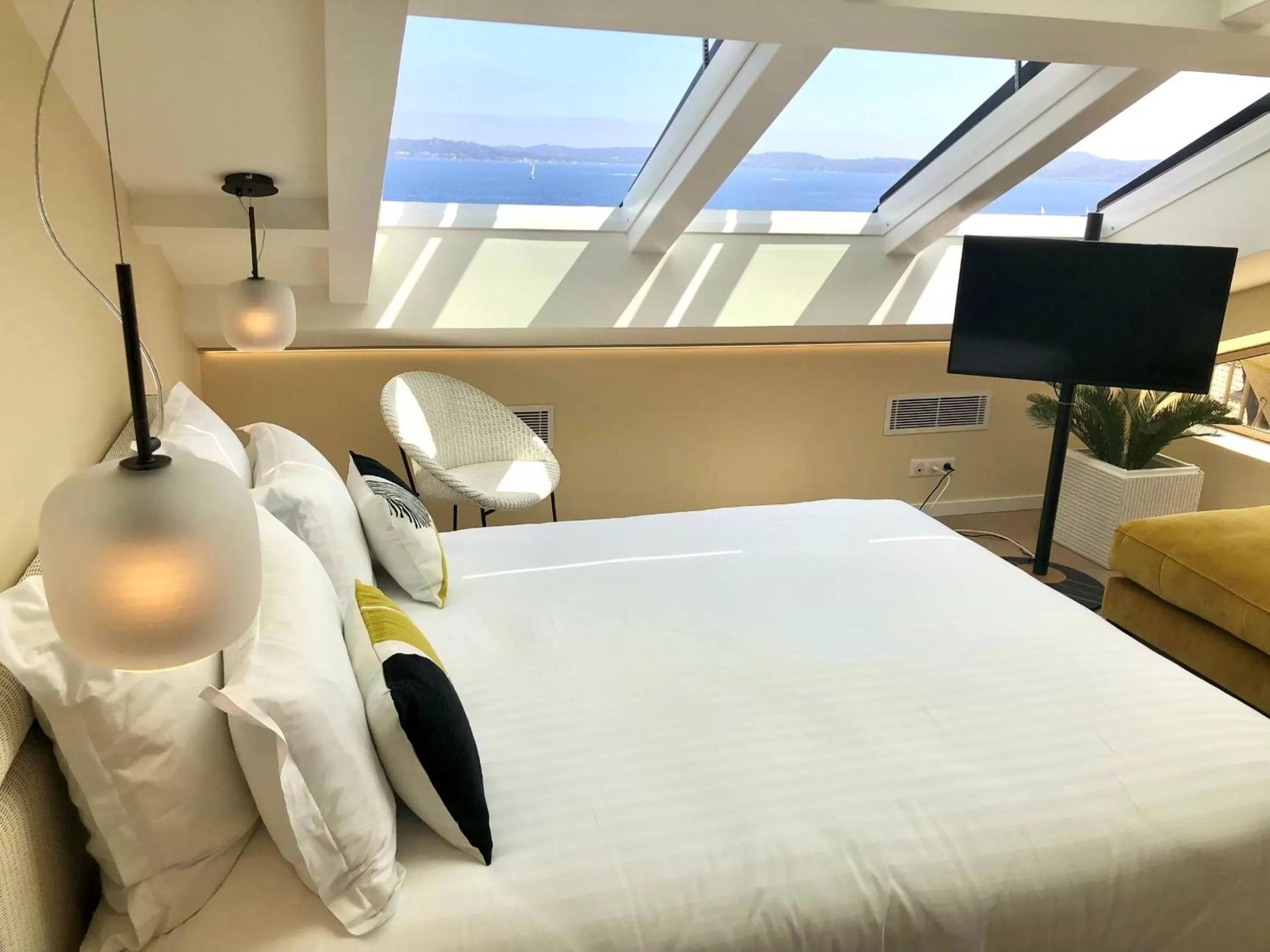 Photo of the whole room, Bed in Best Western Premier Montfleuri