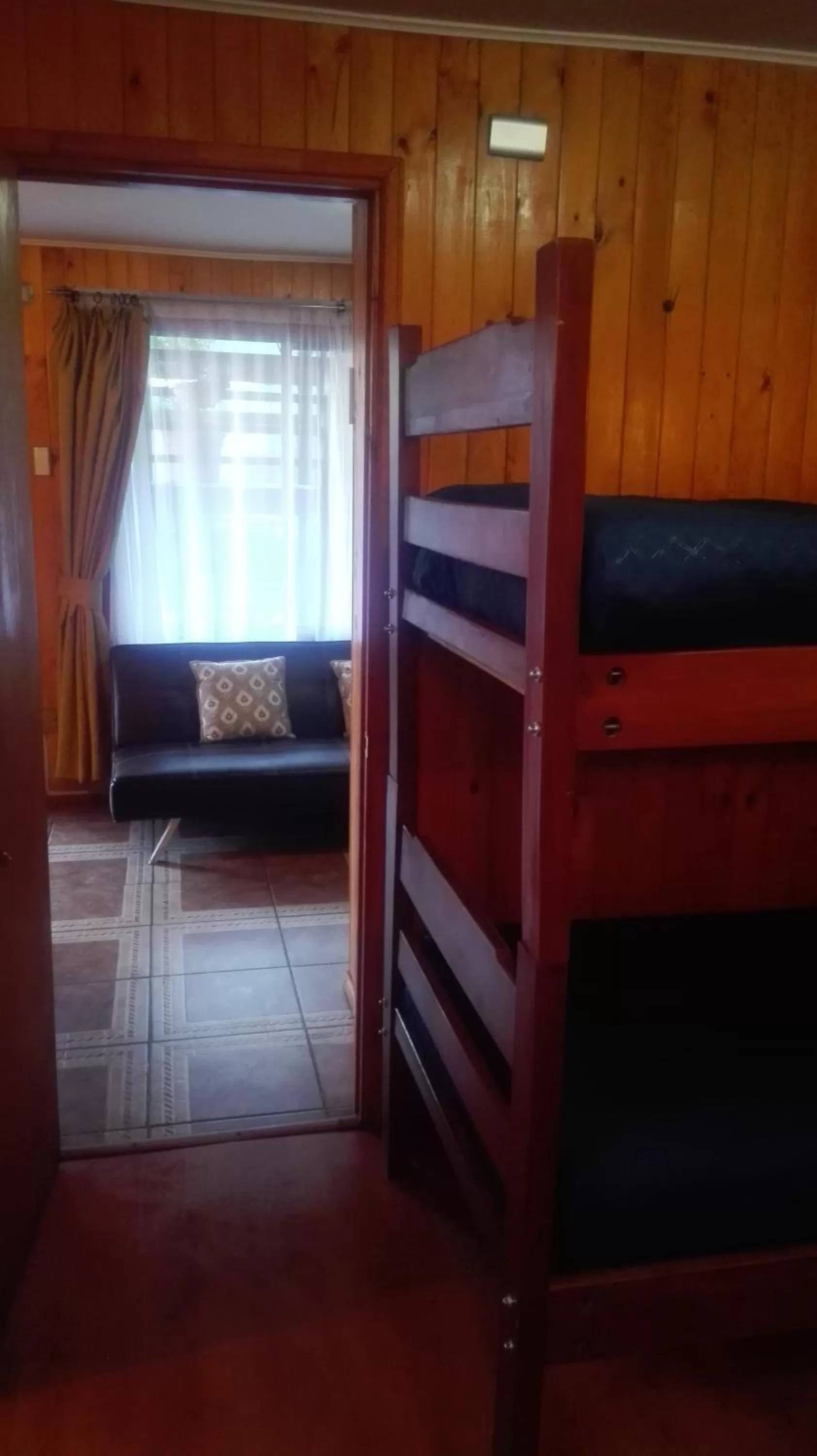 Bunk Bed in Apart-Hotel Colonia-Königsberg ESTACIONAMIENTO Deptos Completos Ubicado En El Centro De Valdivia AIRE ACONDICIONADO