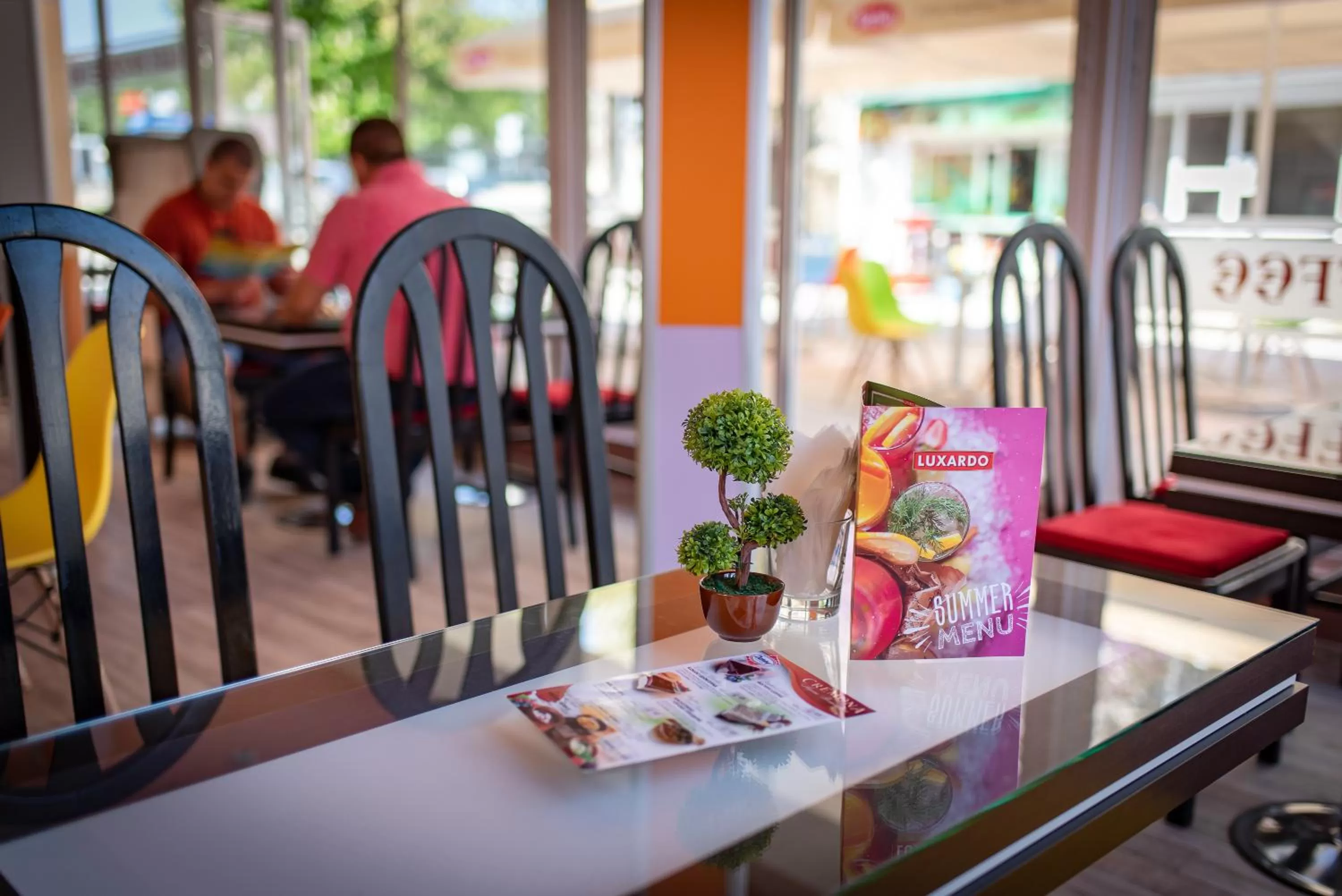 Communal lounge/ TV room in Family Hotel Varna