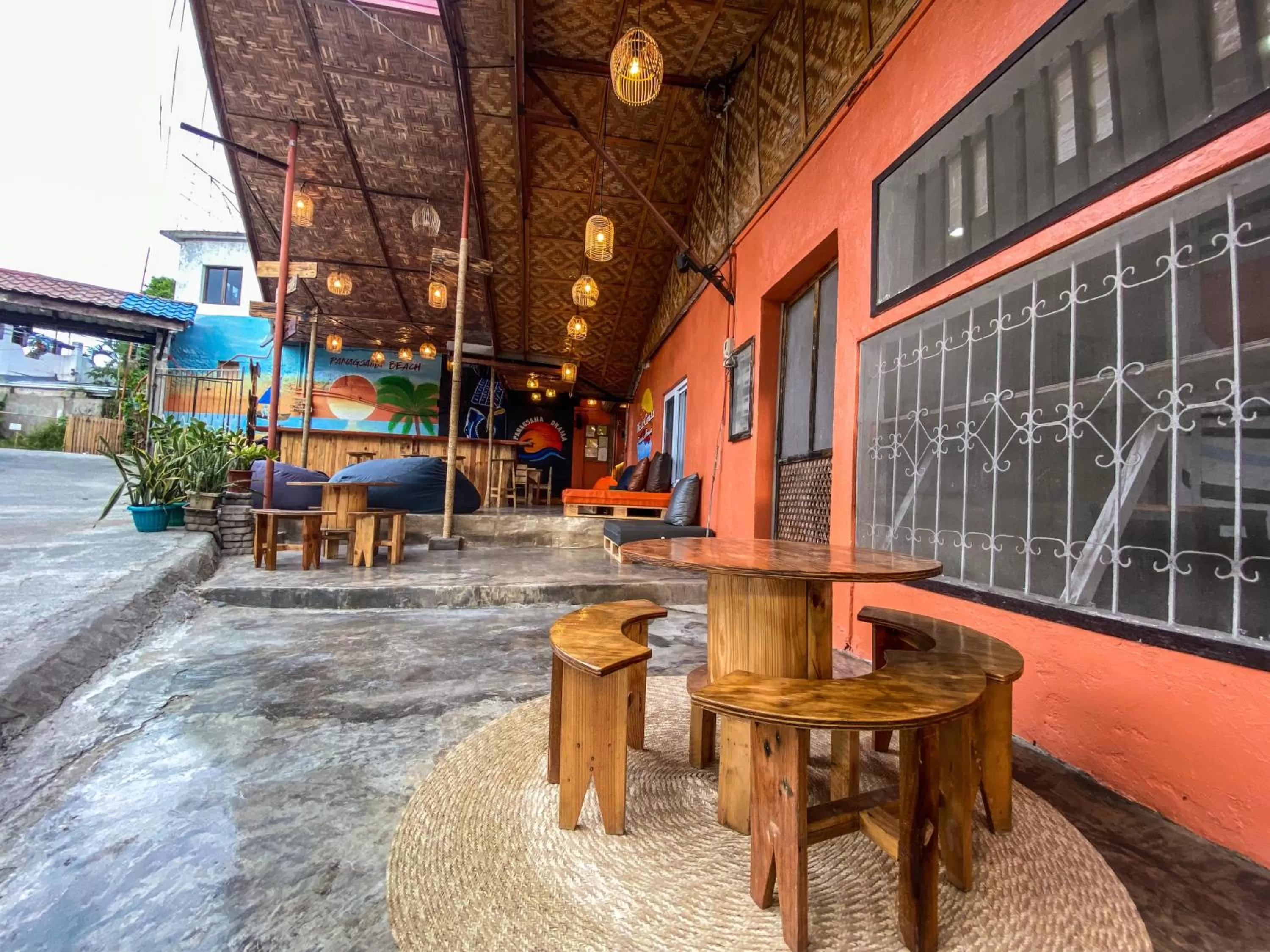 Lounge or bar in West Coast Beach House