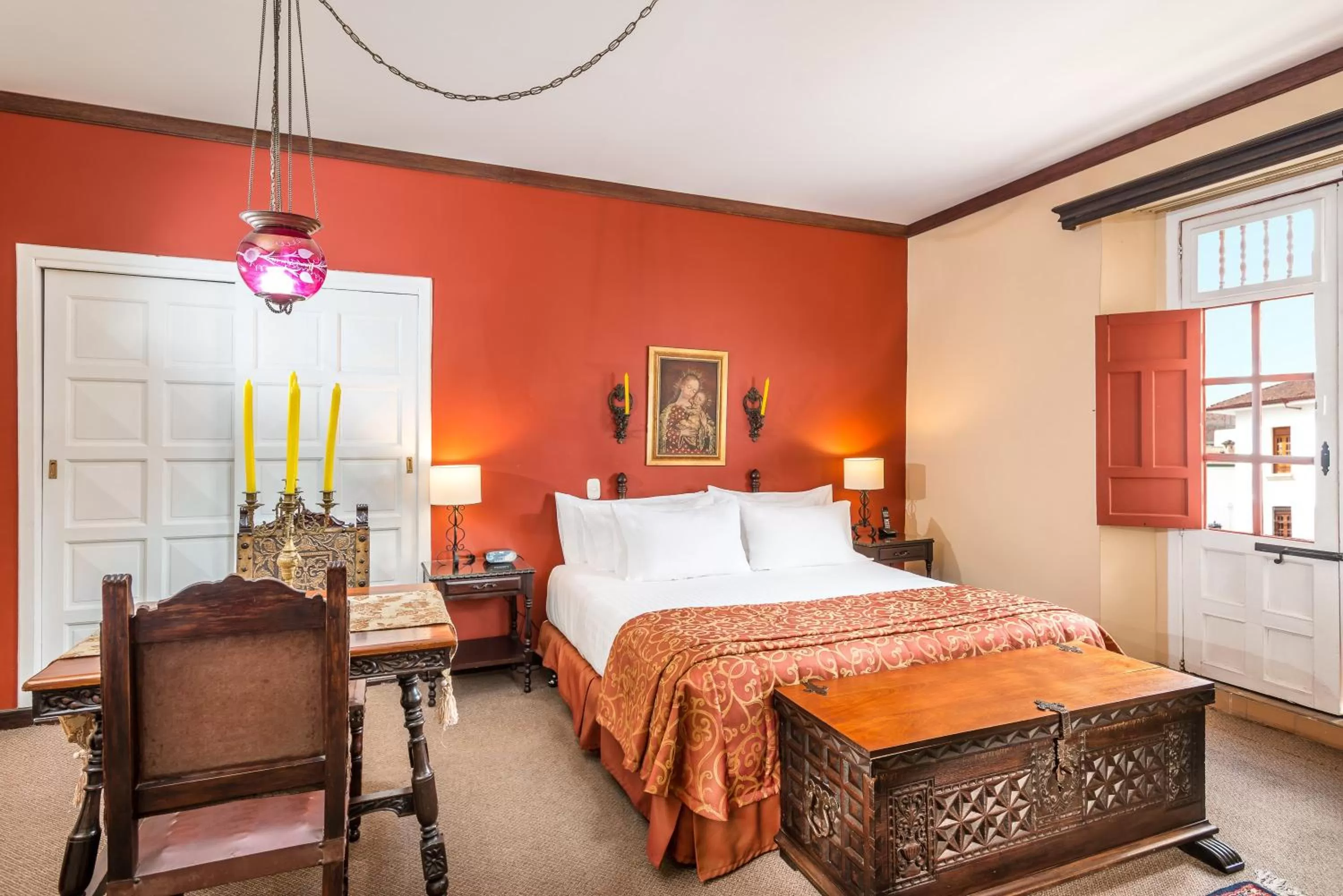 Bed in Hotel Dann Monasterio