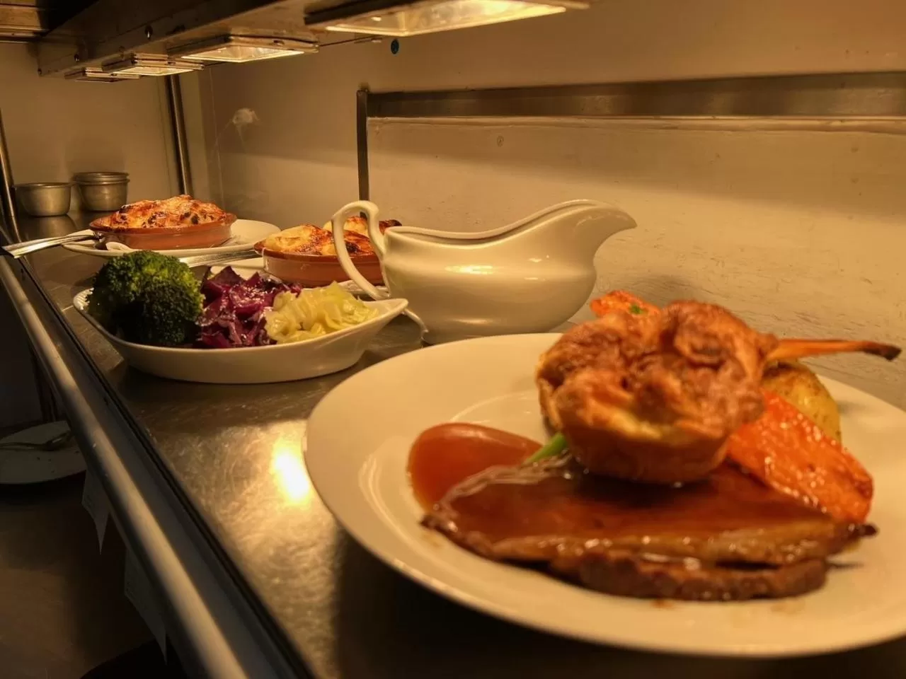 Restaurant/places to eat, Food in Creates