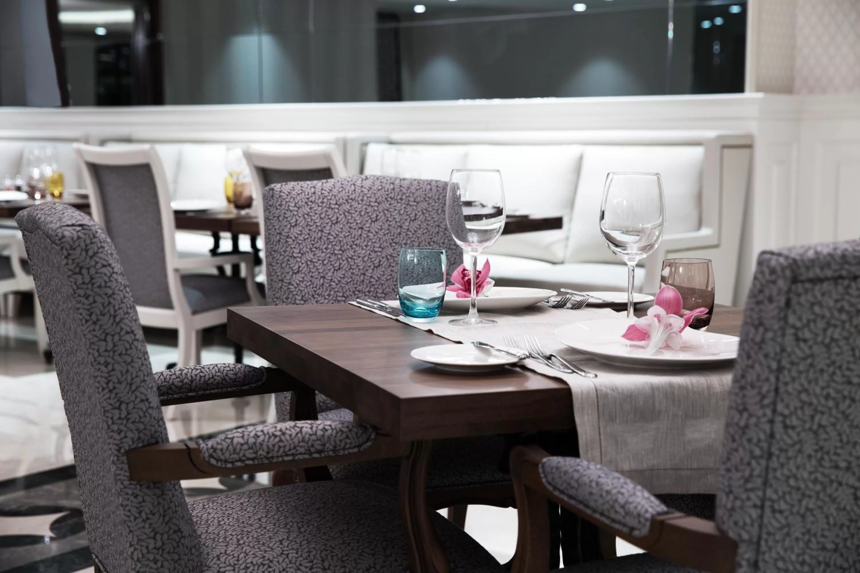 Restaurant/places to eat in Lazzoni Hotel