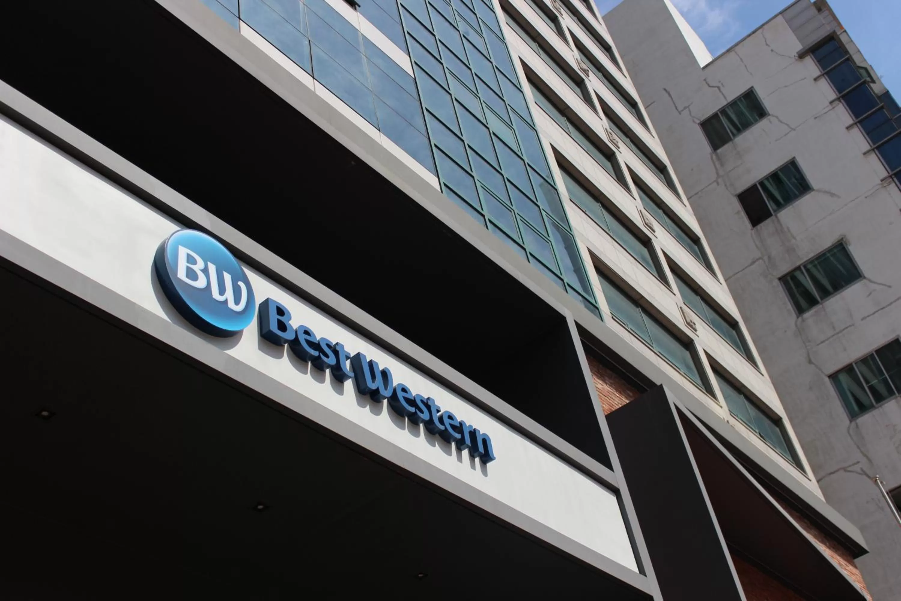 Facade/entrance in Best Western Jeju Hotel