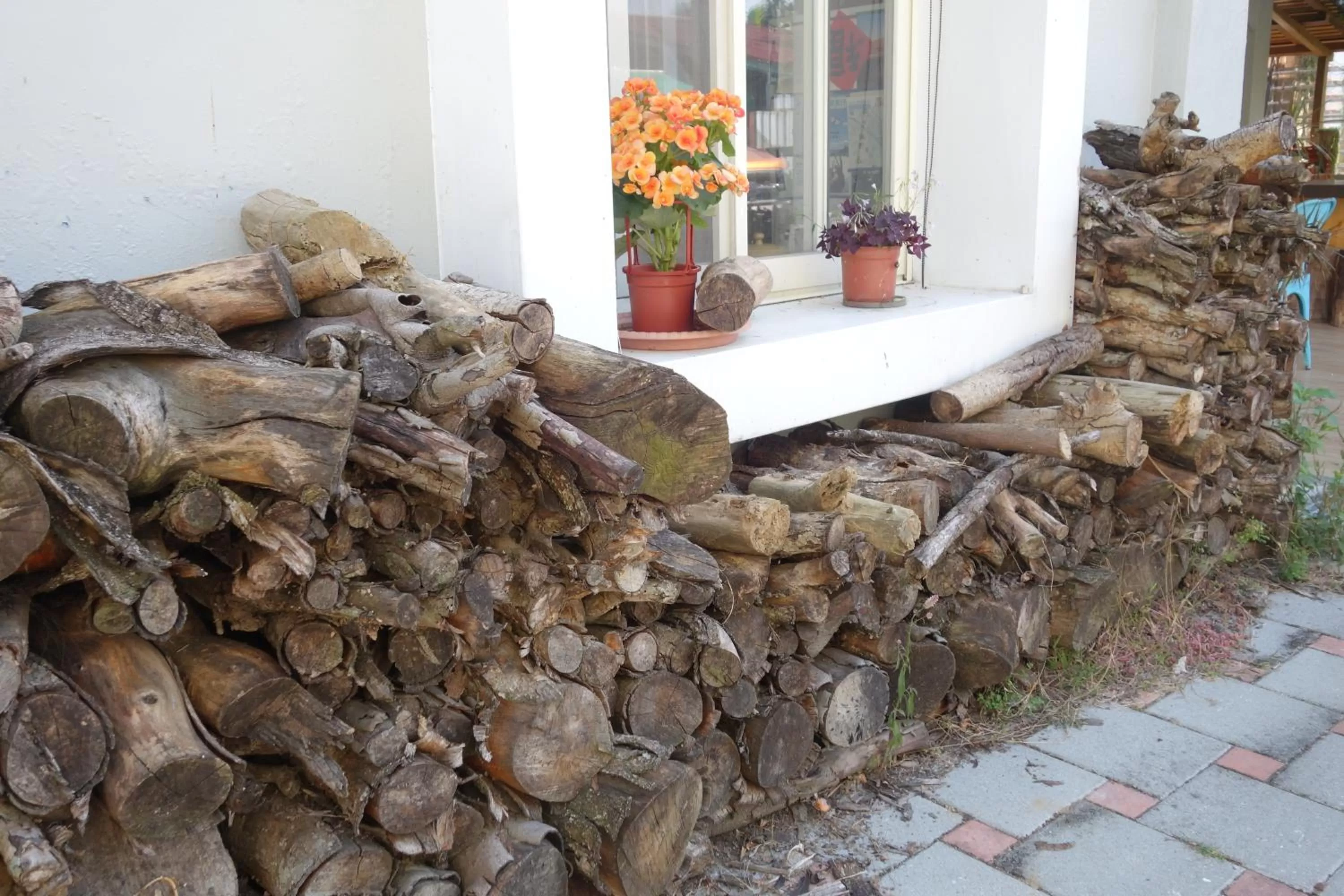 View (from property/room) in REST Book & Bed