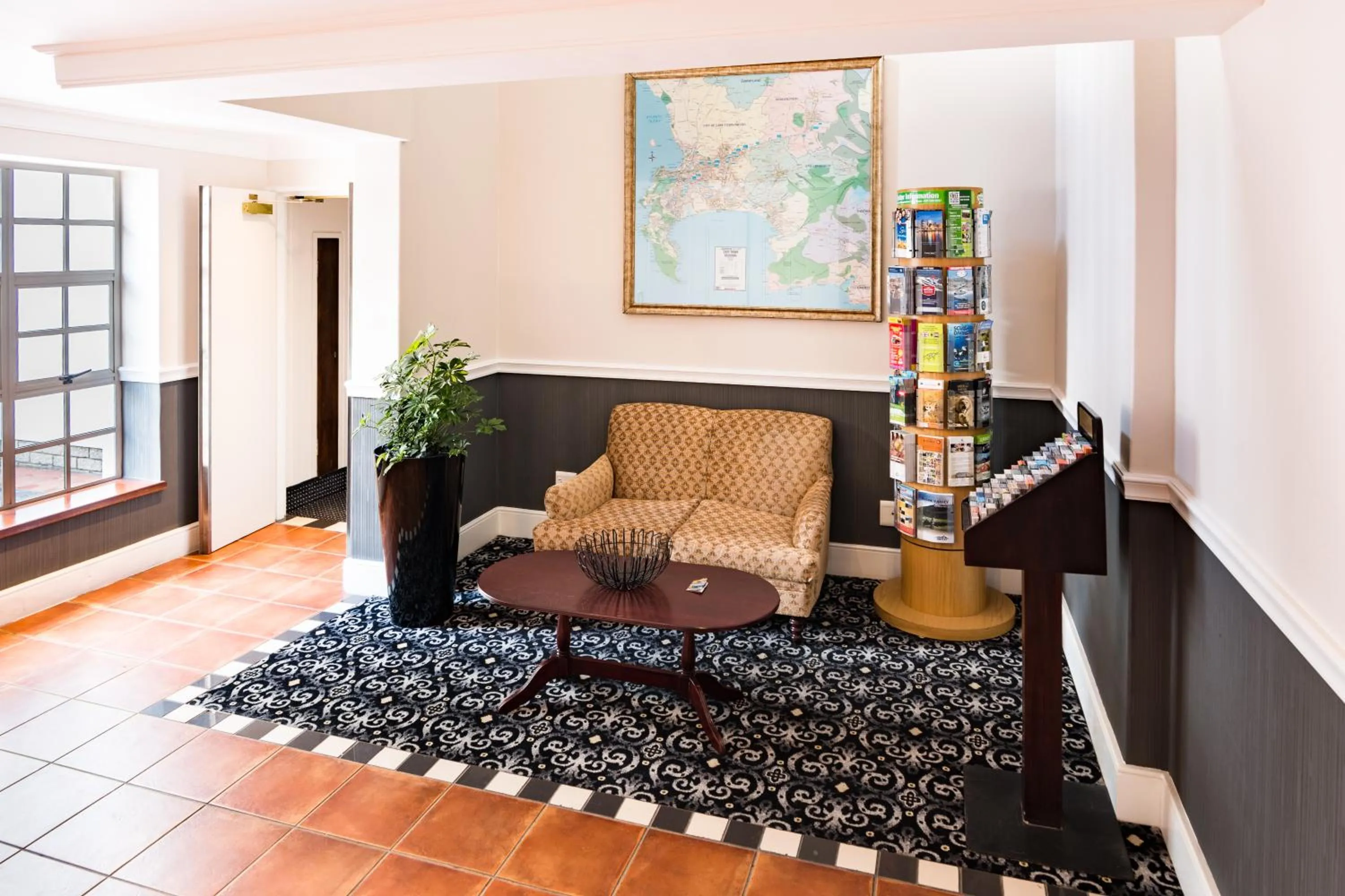 Lobby or reception in City Lodge Hotel GrandWest