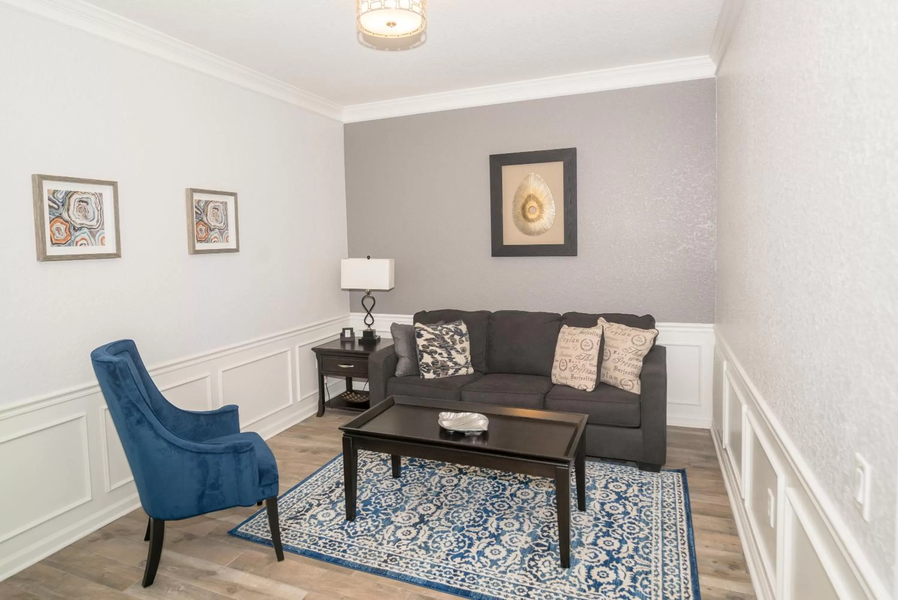 Living room in Orlando Escape