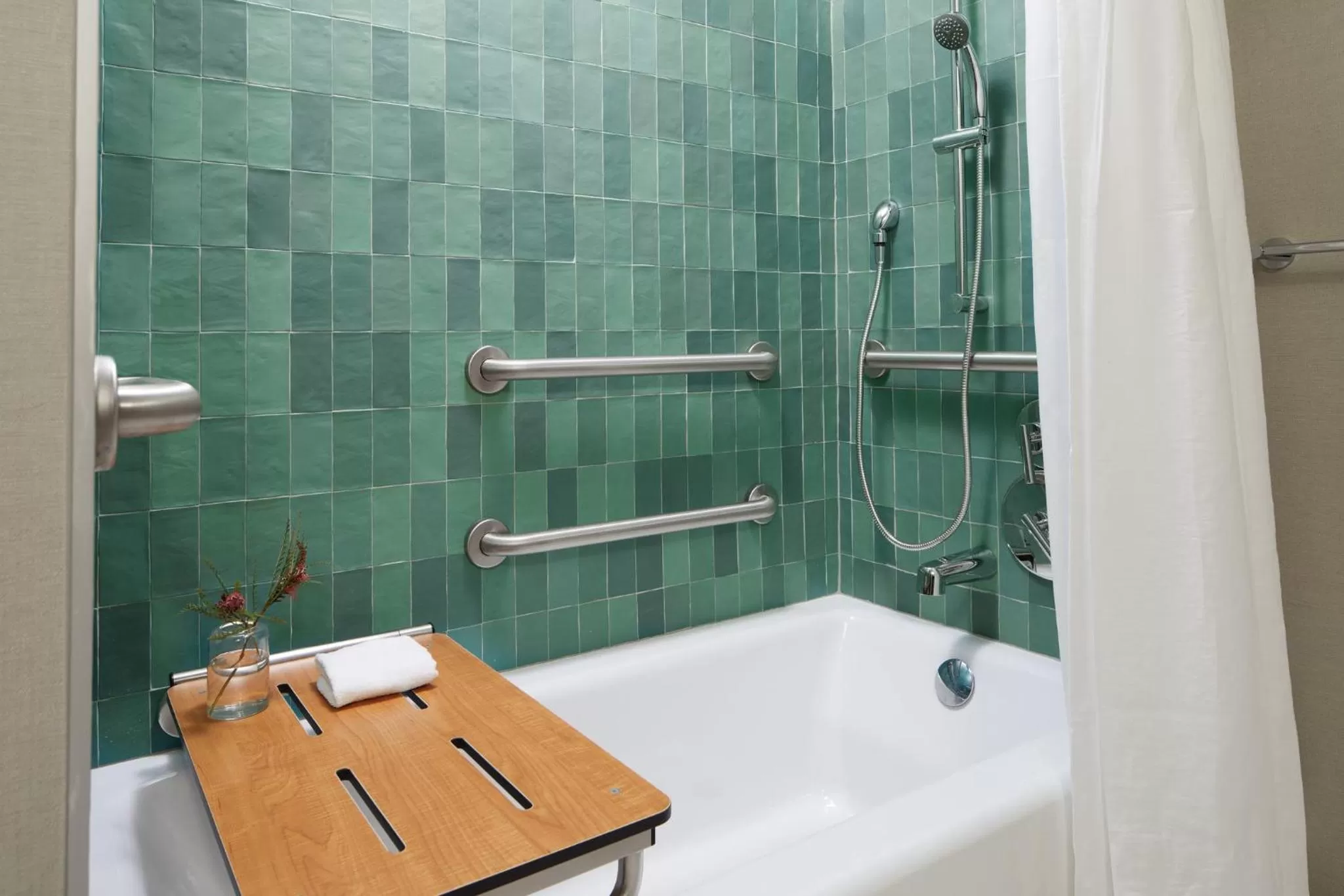 Bathroom in Kimpton Hotel Enso by IHG