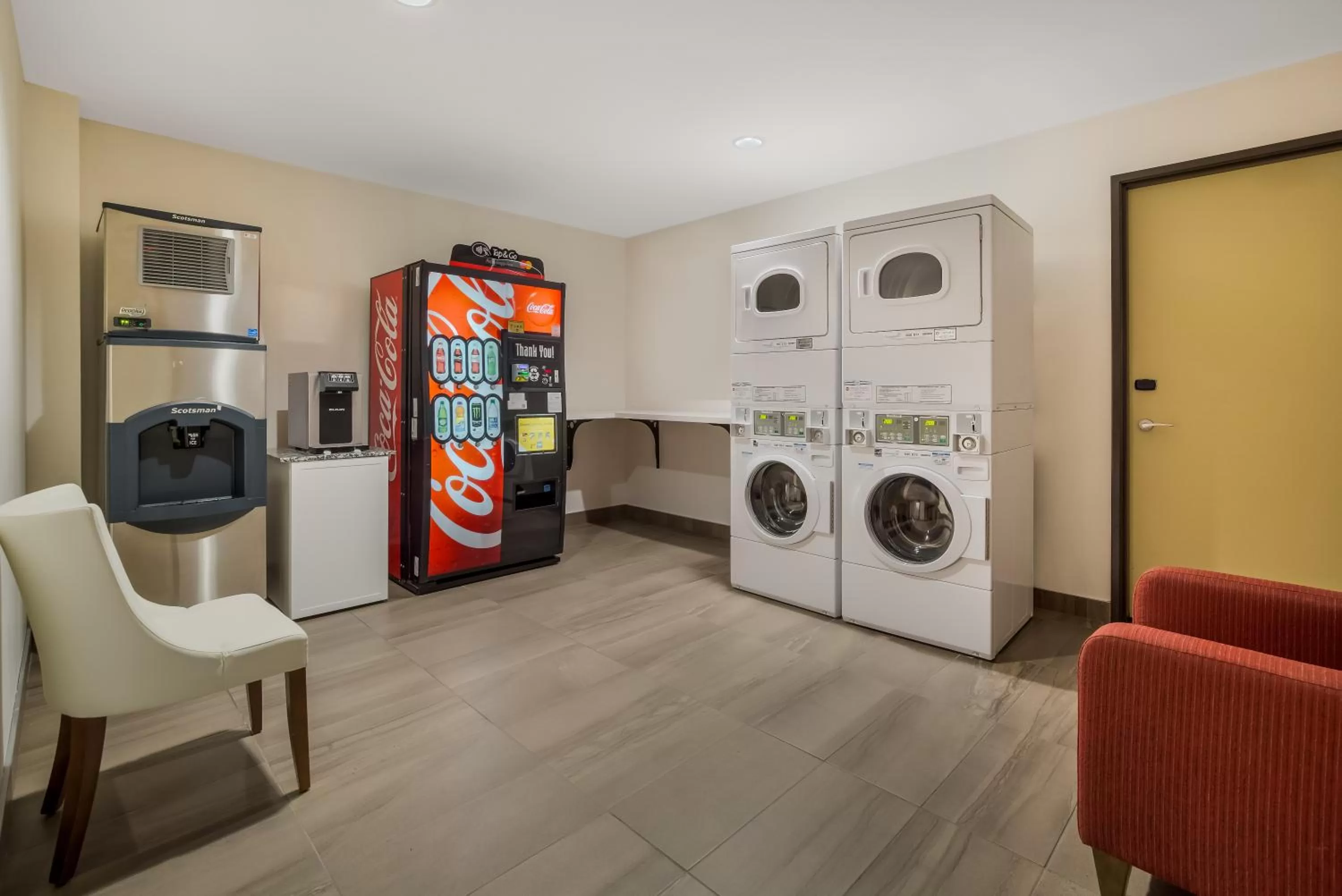 laundry in Hotel 11, MOD A Sonesta Collection