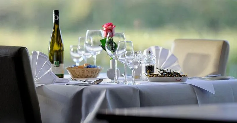 Restaurant/places to eat in Euro Park Hotel Hennef