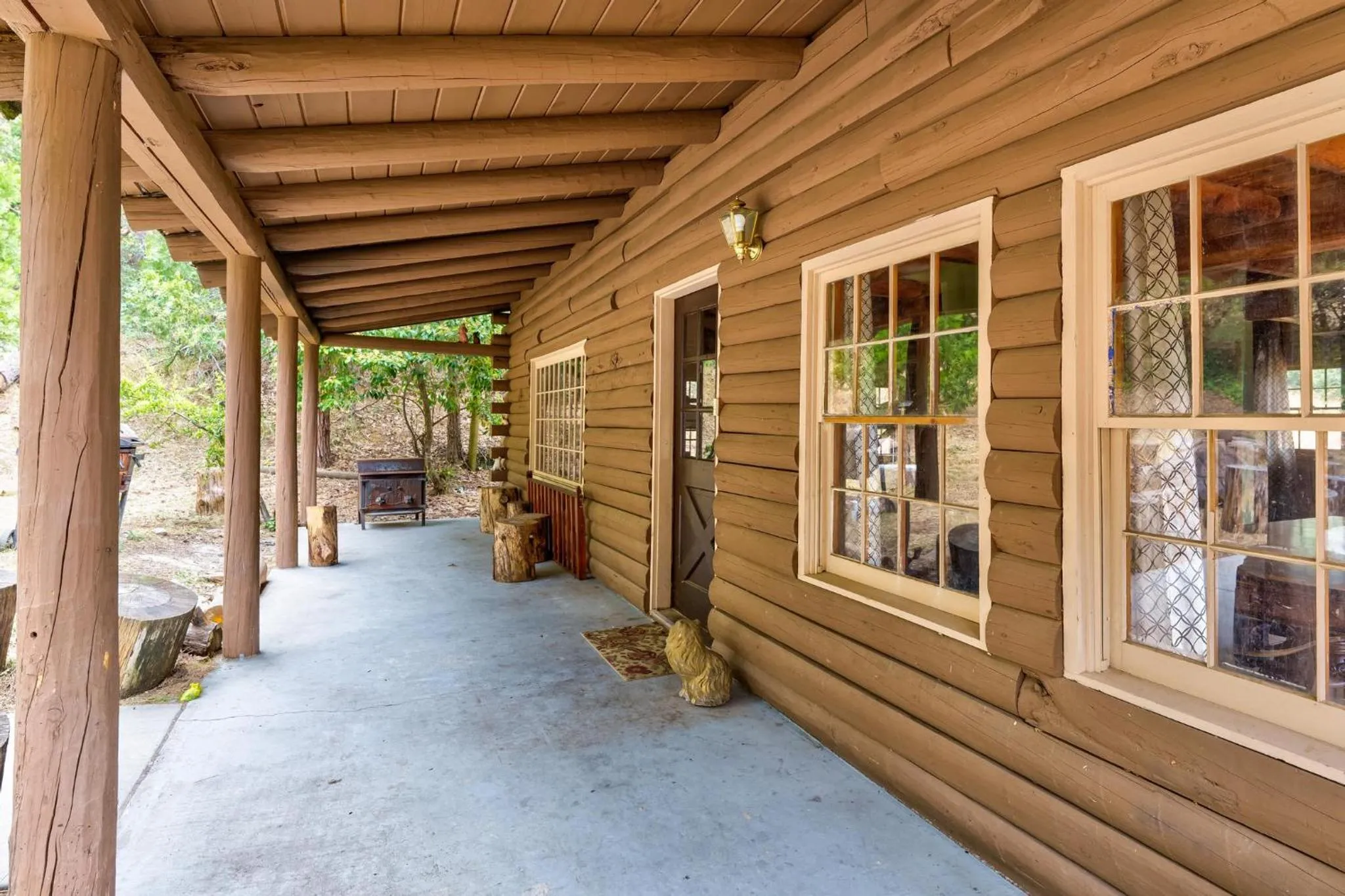 Mountain Trail Lodge and Vacation Rentals