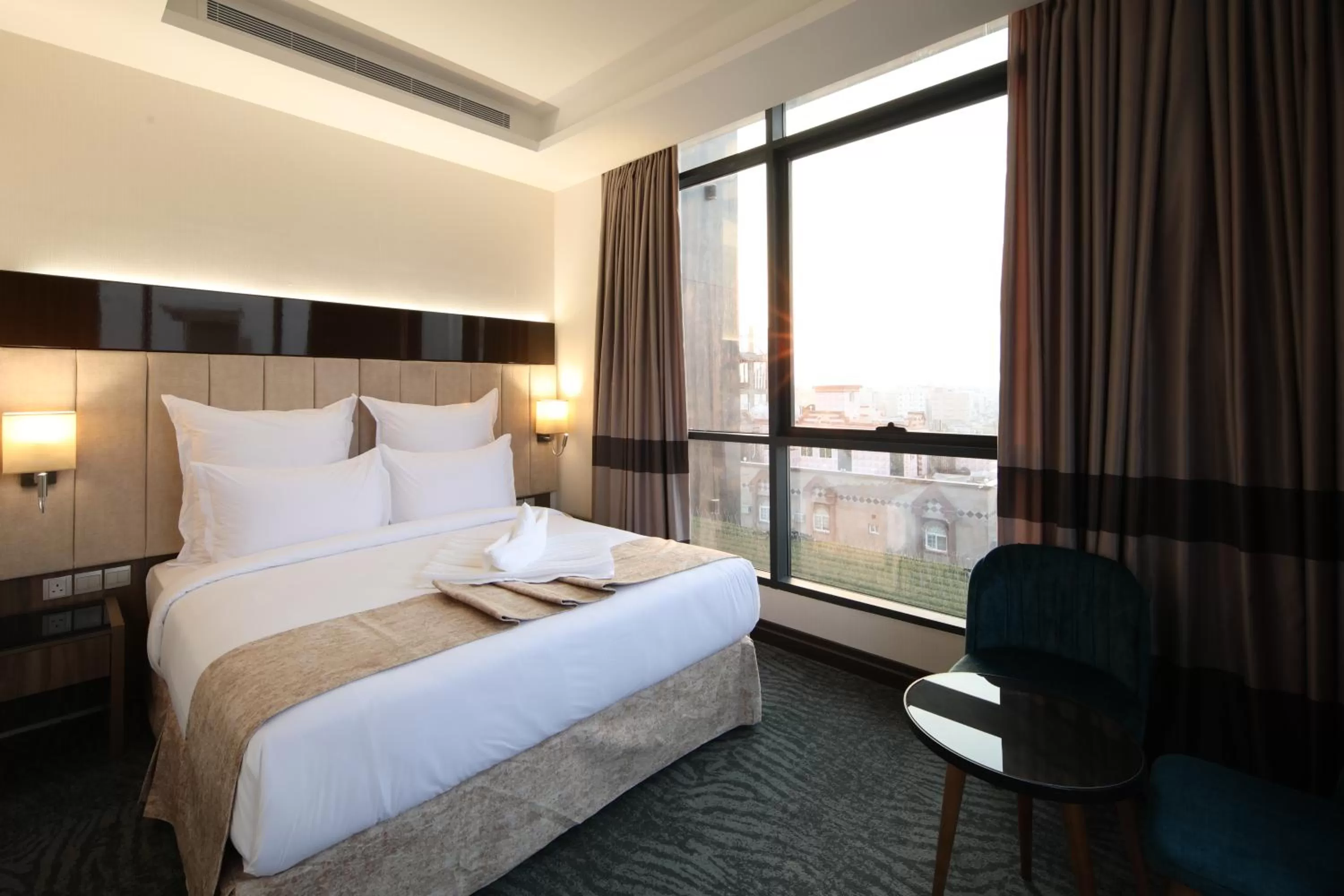 Bedroom, Bed in Gladiolus Hotel