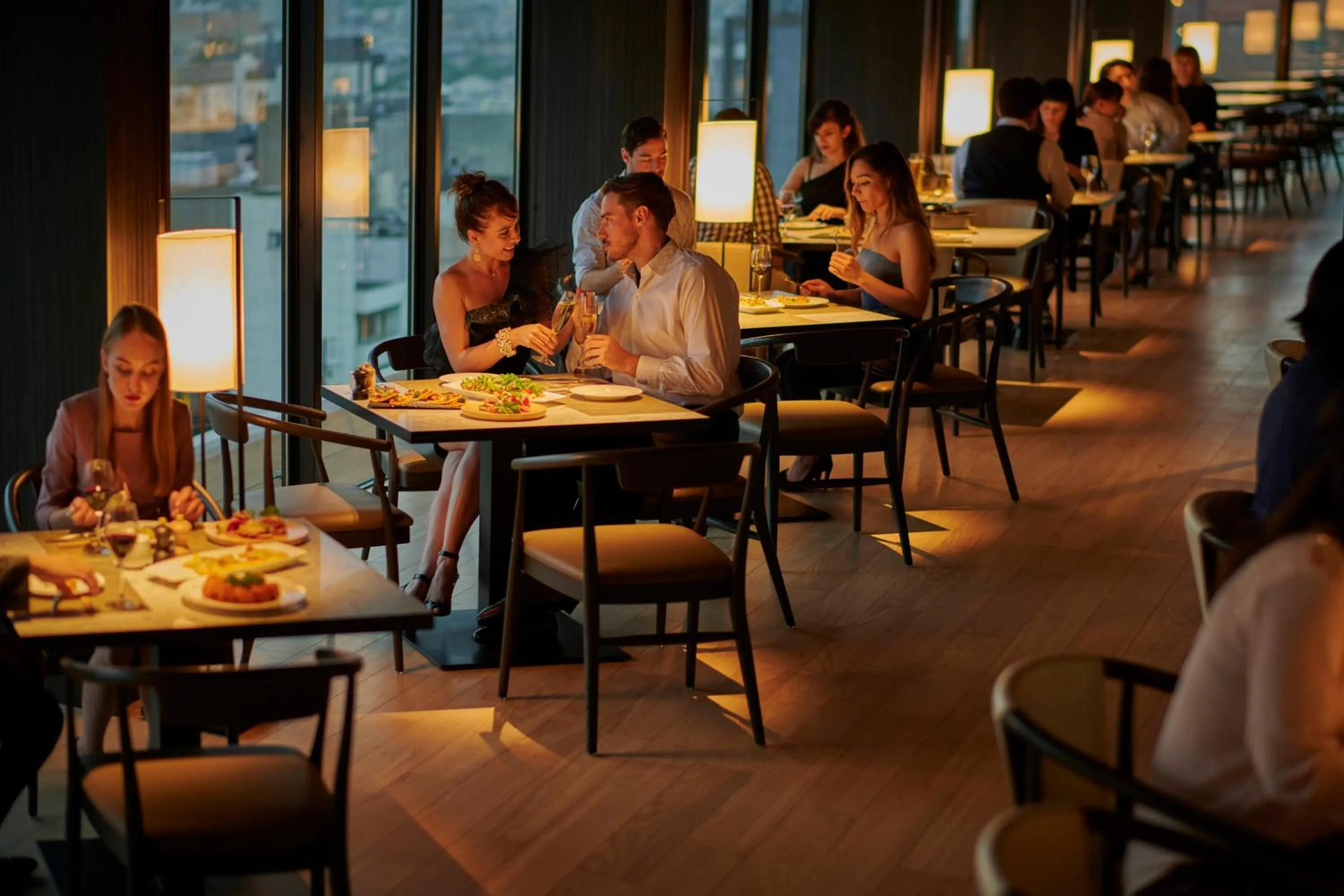 Restaurant/places to eat in The Gate Hotel Kyoto Takasegawa by Hulic