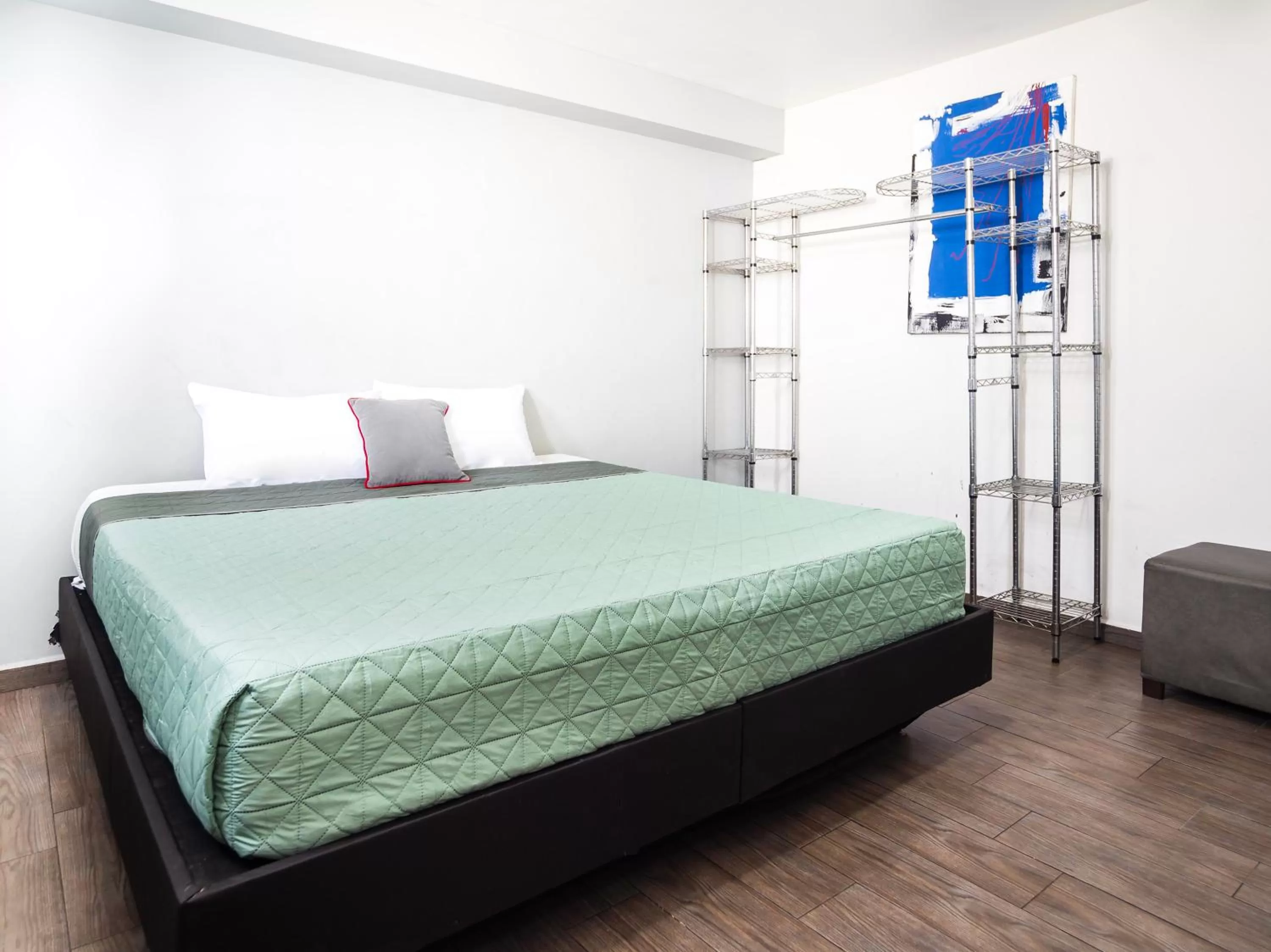 Bed in ADHOC Express