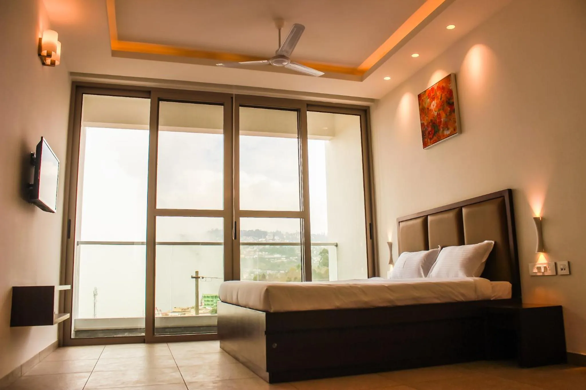 Bedroom, Bed in Silver Mist