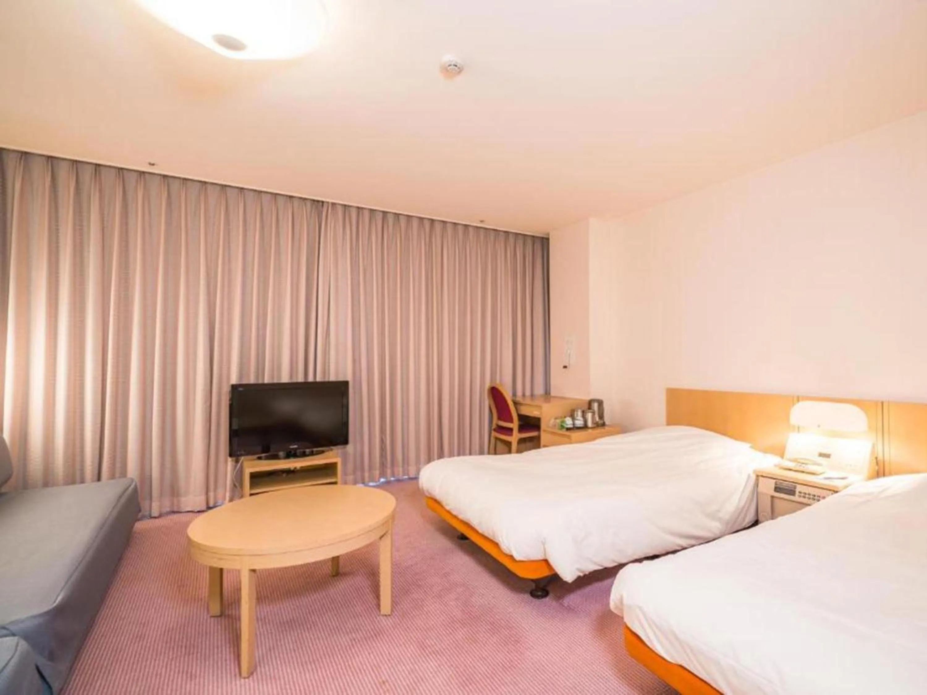 Photo of the whole room, Bed in Naeba Prince Hotel