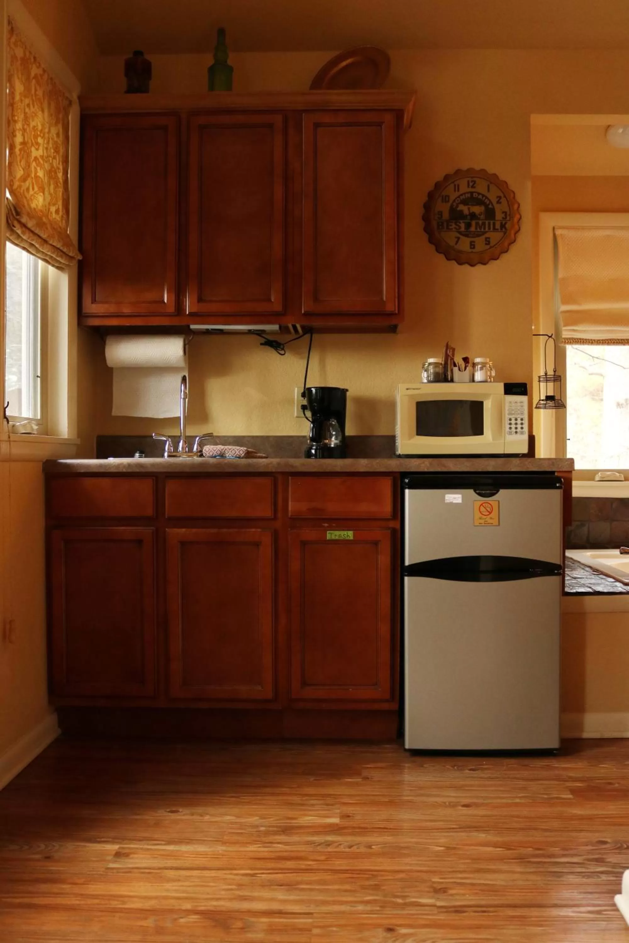 Kitchen or kitchenette, Kitchen/Kitchenette in The Grand Treehouse Resort