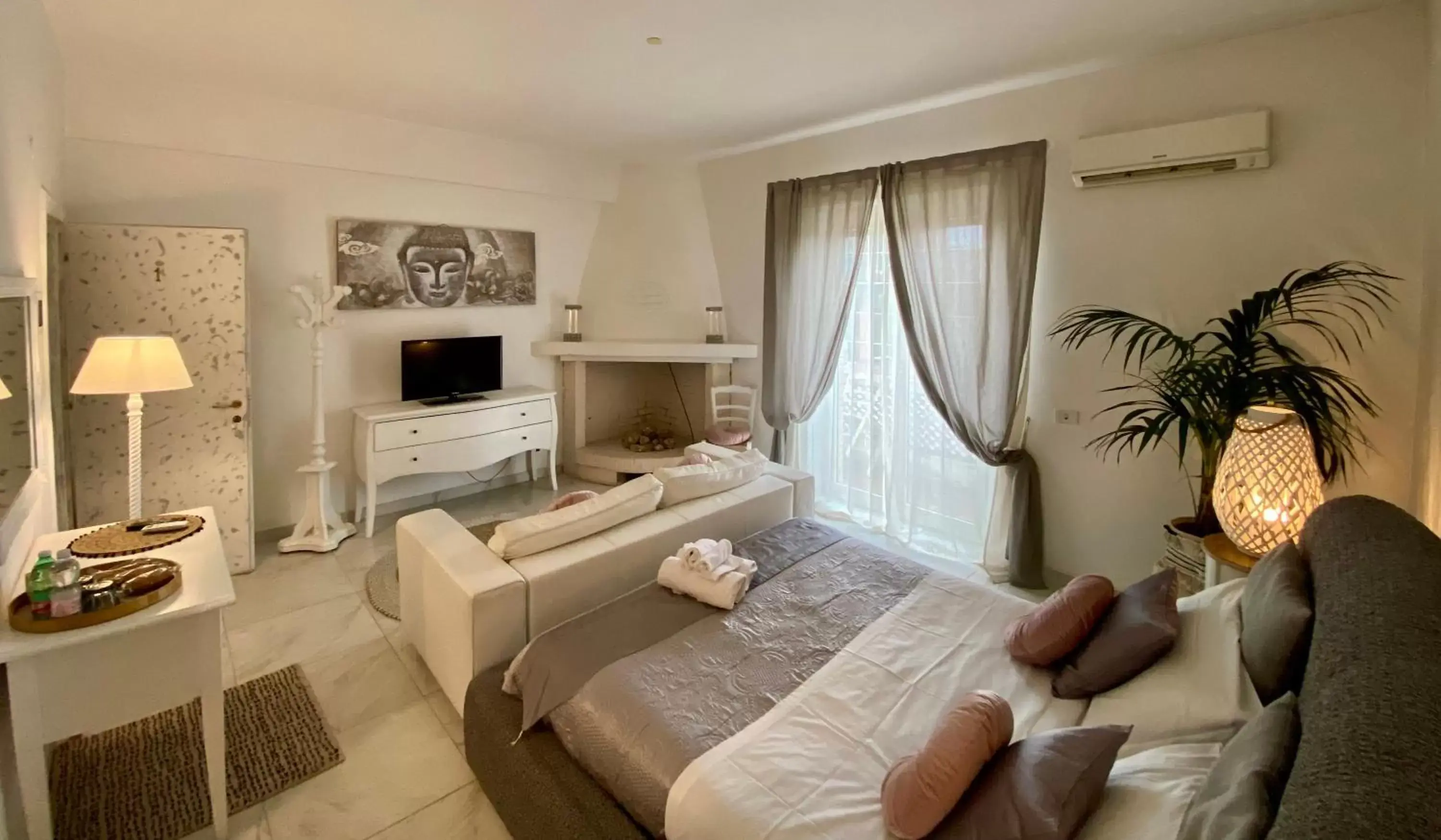 Superior Double Room in AgriSesto B&B Superior Double Room in AgriSesto B&B