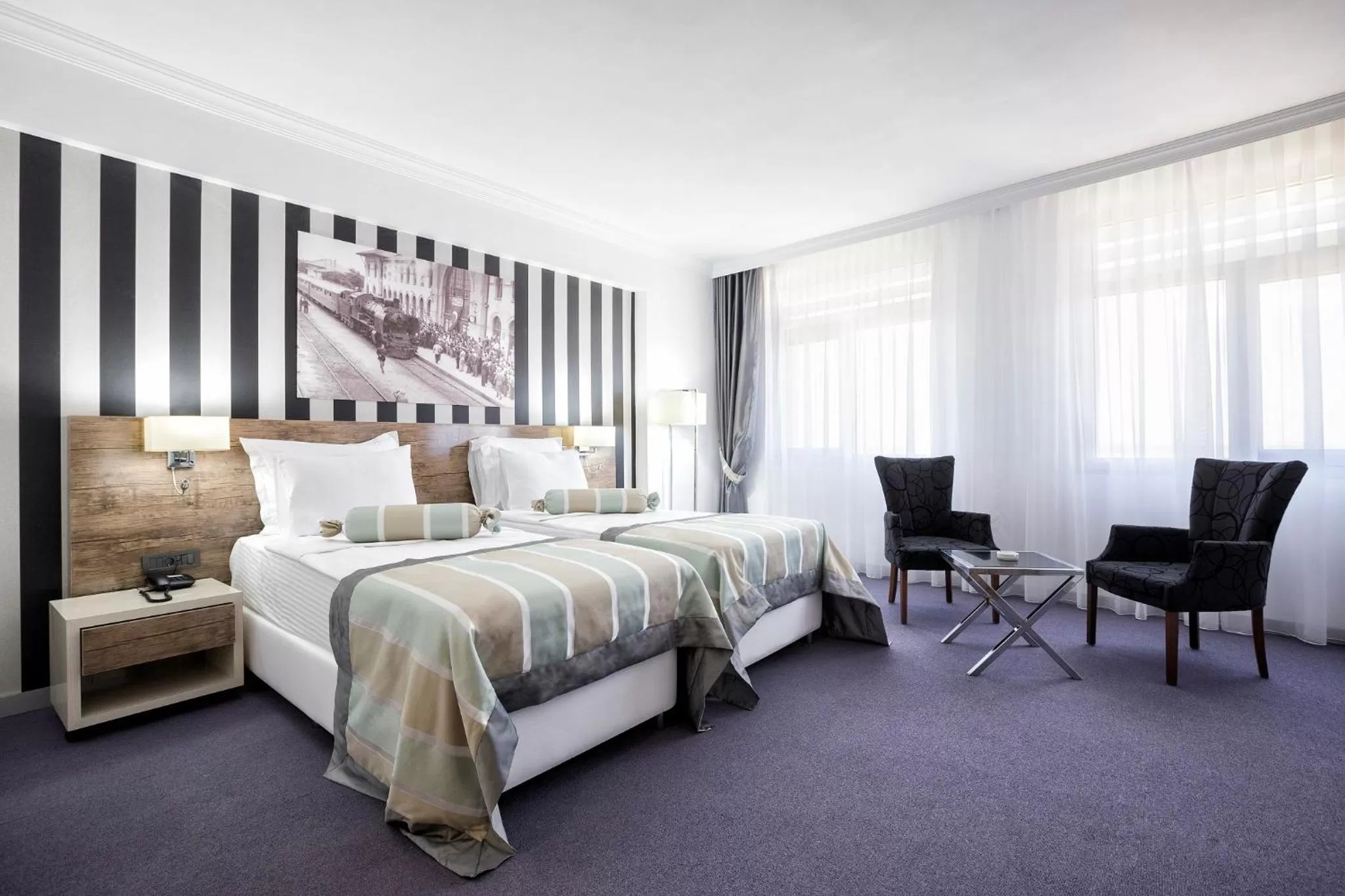 Communal lounge/ TV room, Bed in Ramada Hotel by Wyndham Edirne