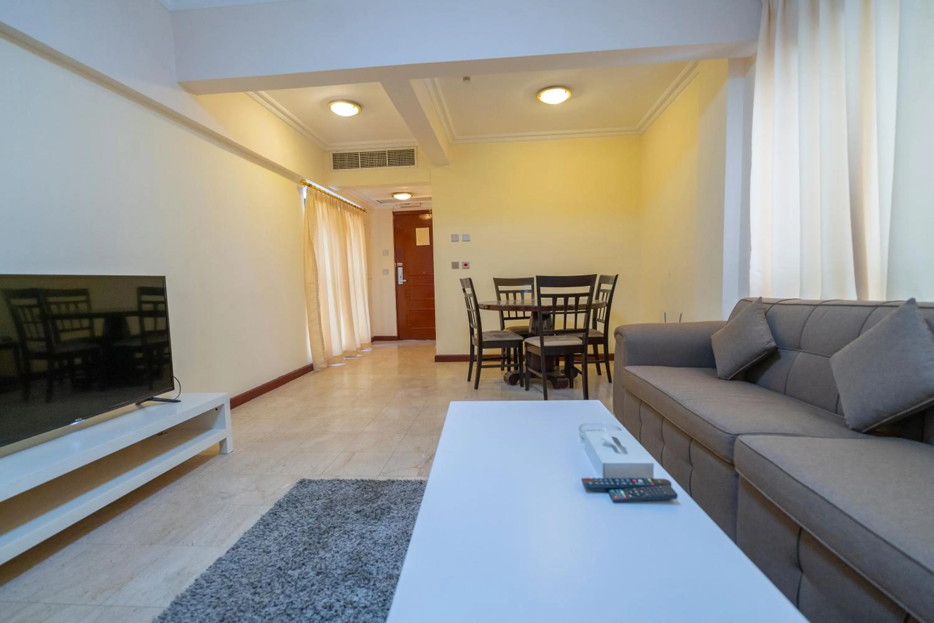 TV and multimedia in Majestic Hotel