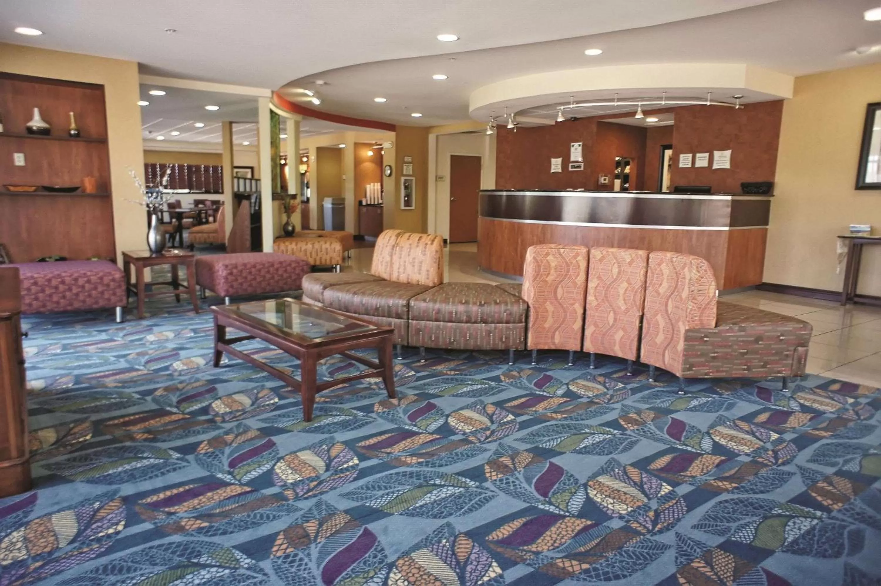 Lobby or reception in La Quinta by Wyndham Edmond