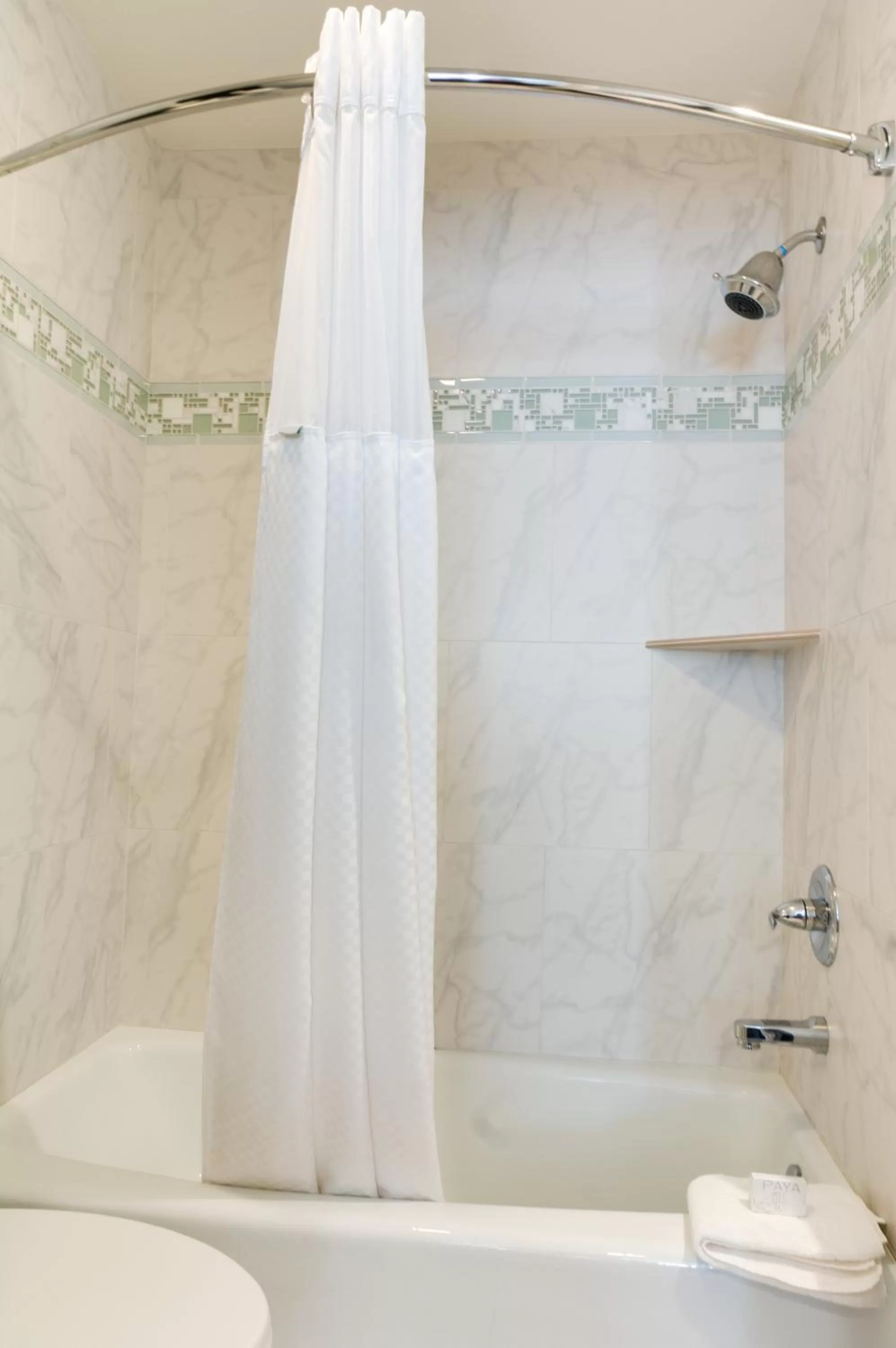 Bathroom in Seaside Inn