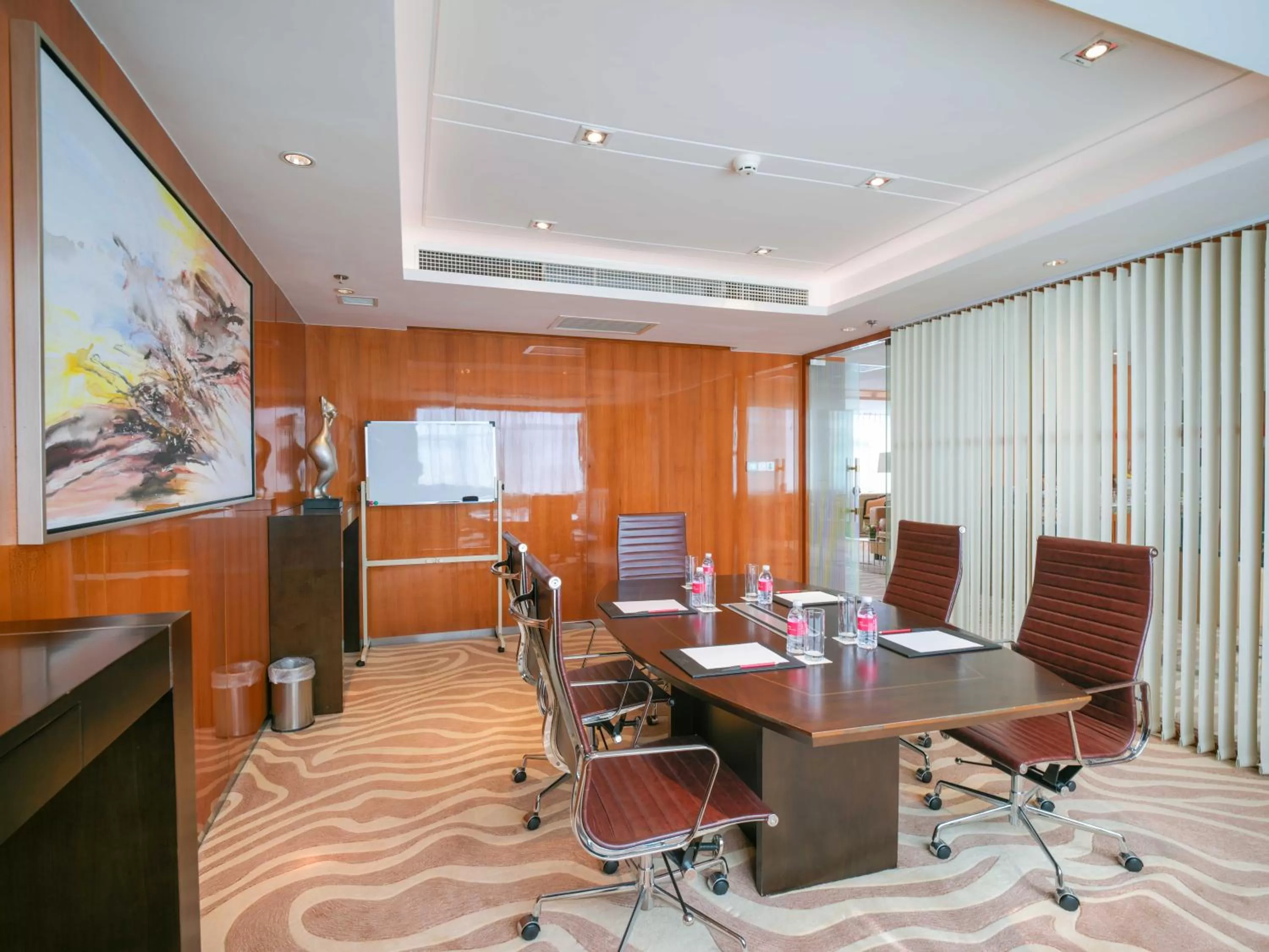 Meeting/conference room in Ramada Plaza Shanghai Pudong Airport