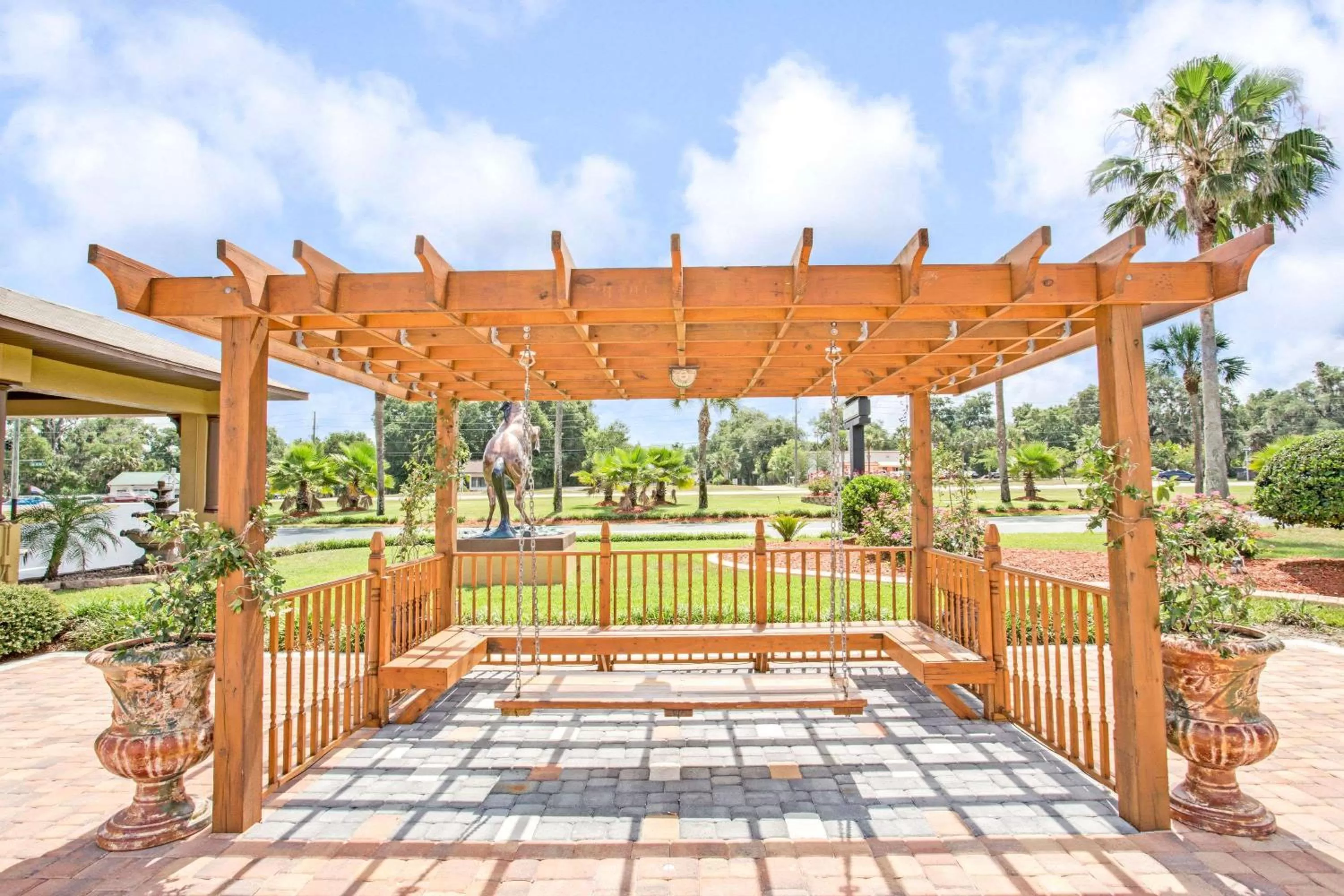 Property building in Blue Spring Inn Orange City