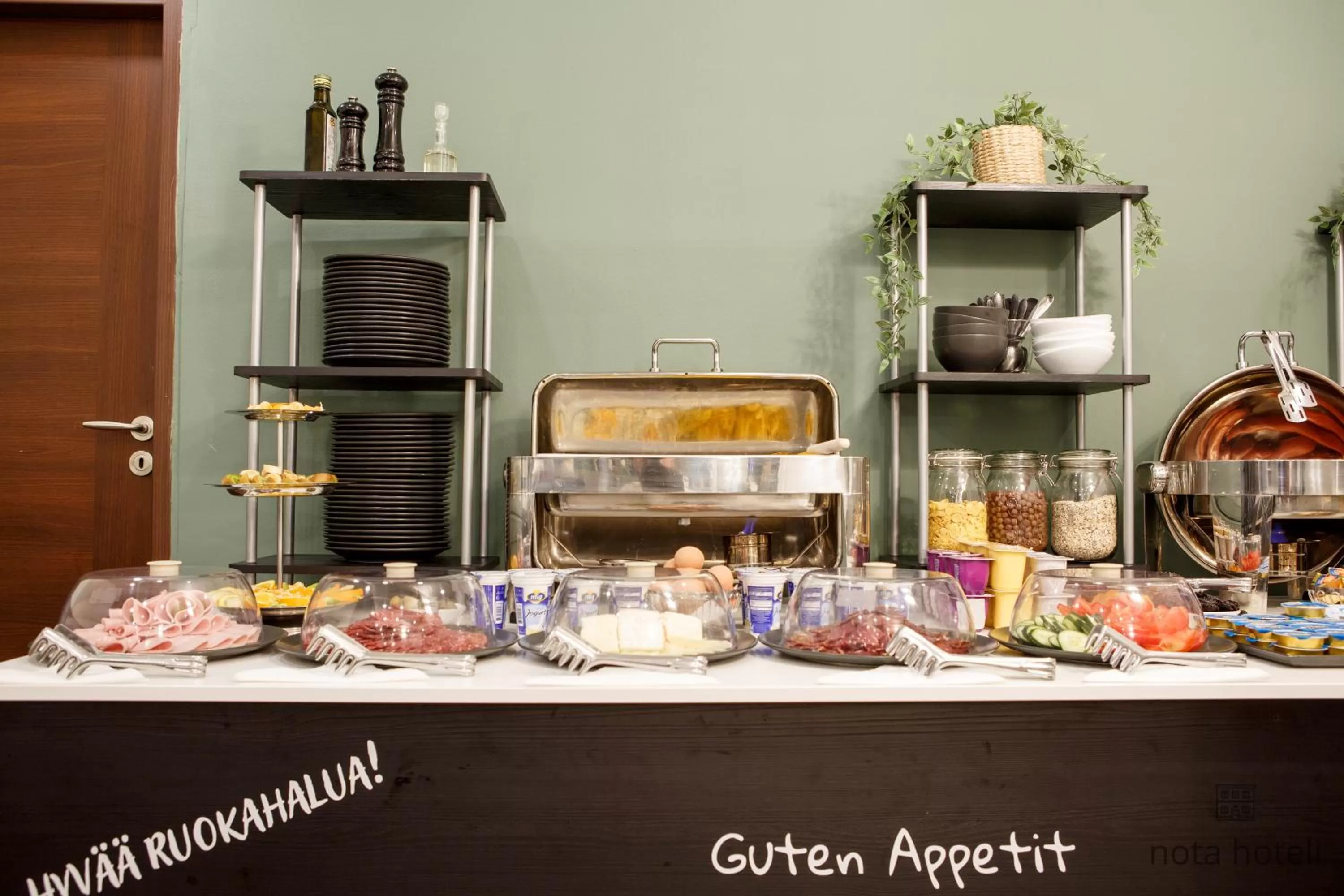 Breakfast in Hotel Sahat