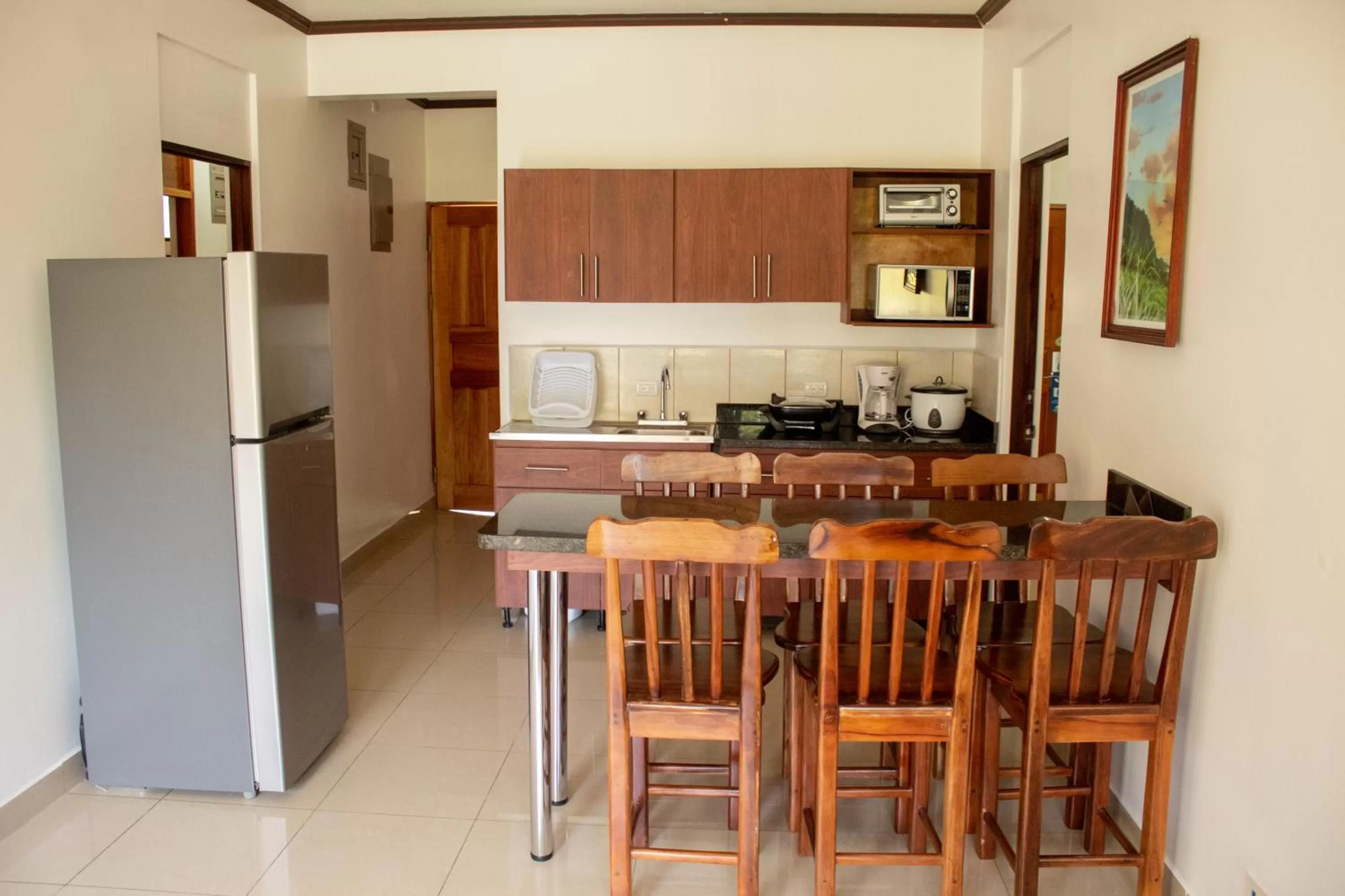 Kitchen or kitchenette in Hotel Arenas en Punta Leona