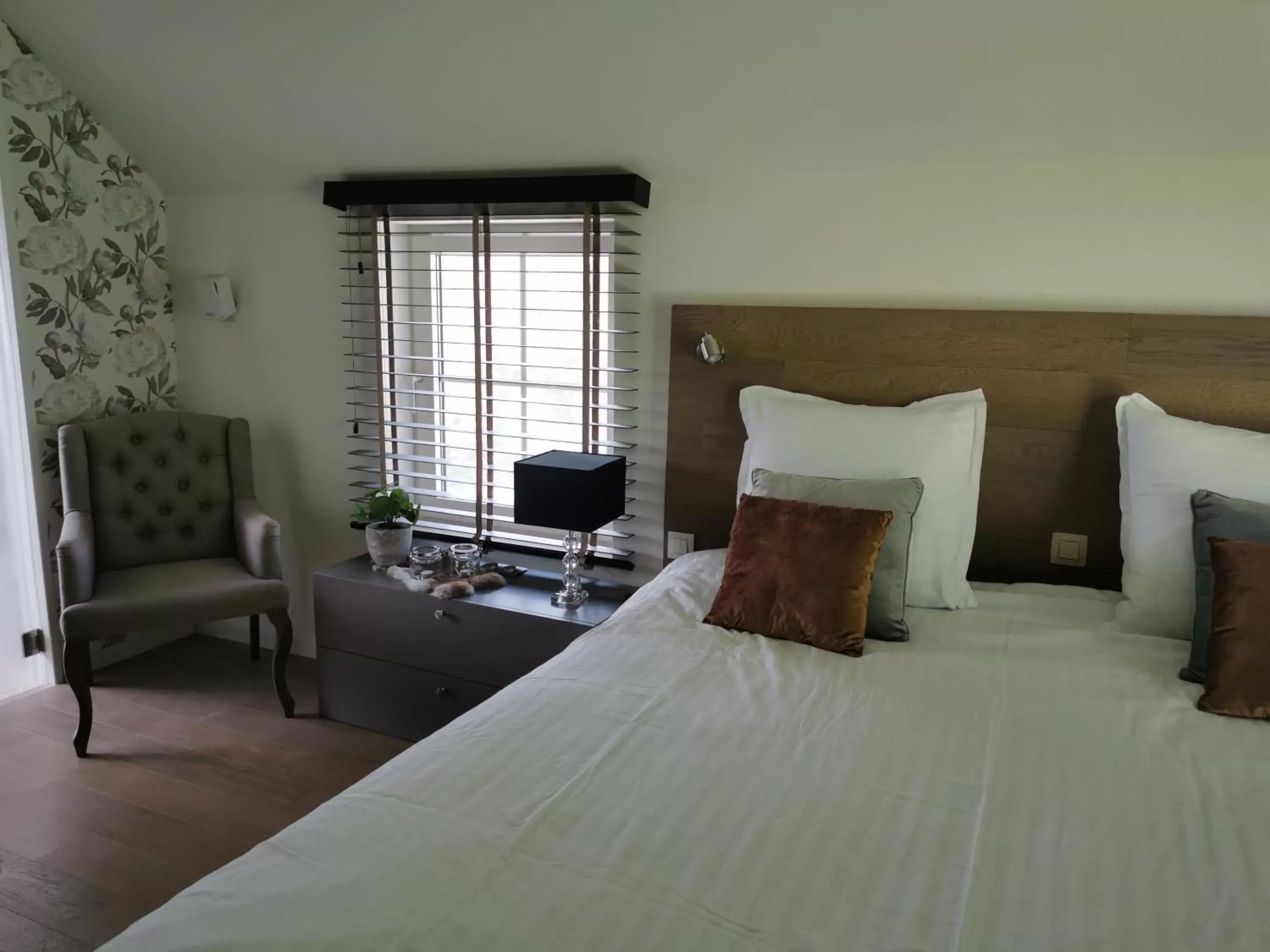 Deluxe Double Room with Bath in Bed & Bokes aan de Maaskant Deluxe Double Room with Bath in Bed & Bokes aan de Maaskant