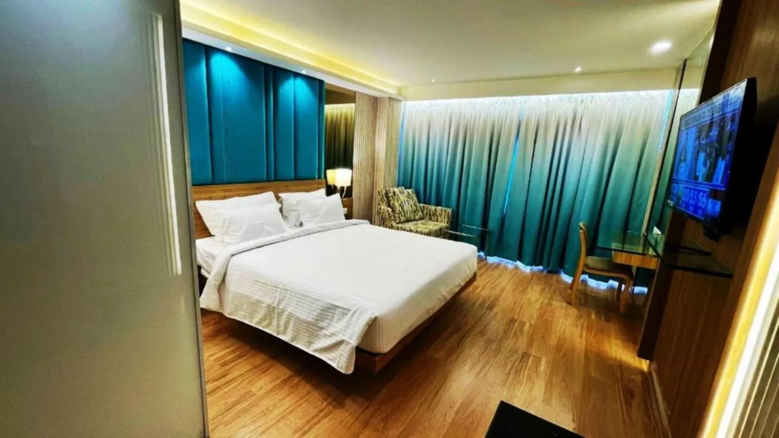 Bedroom, Bed in Roopa Elite