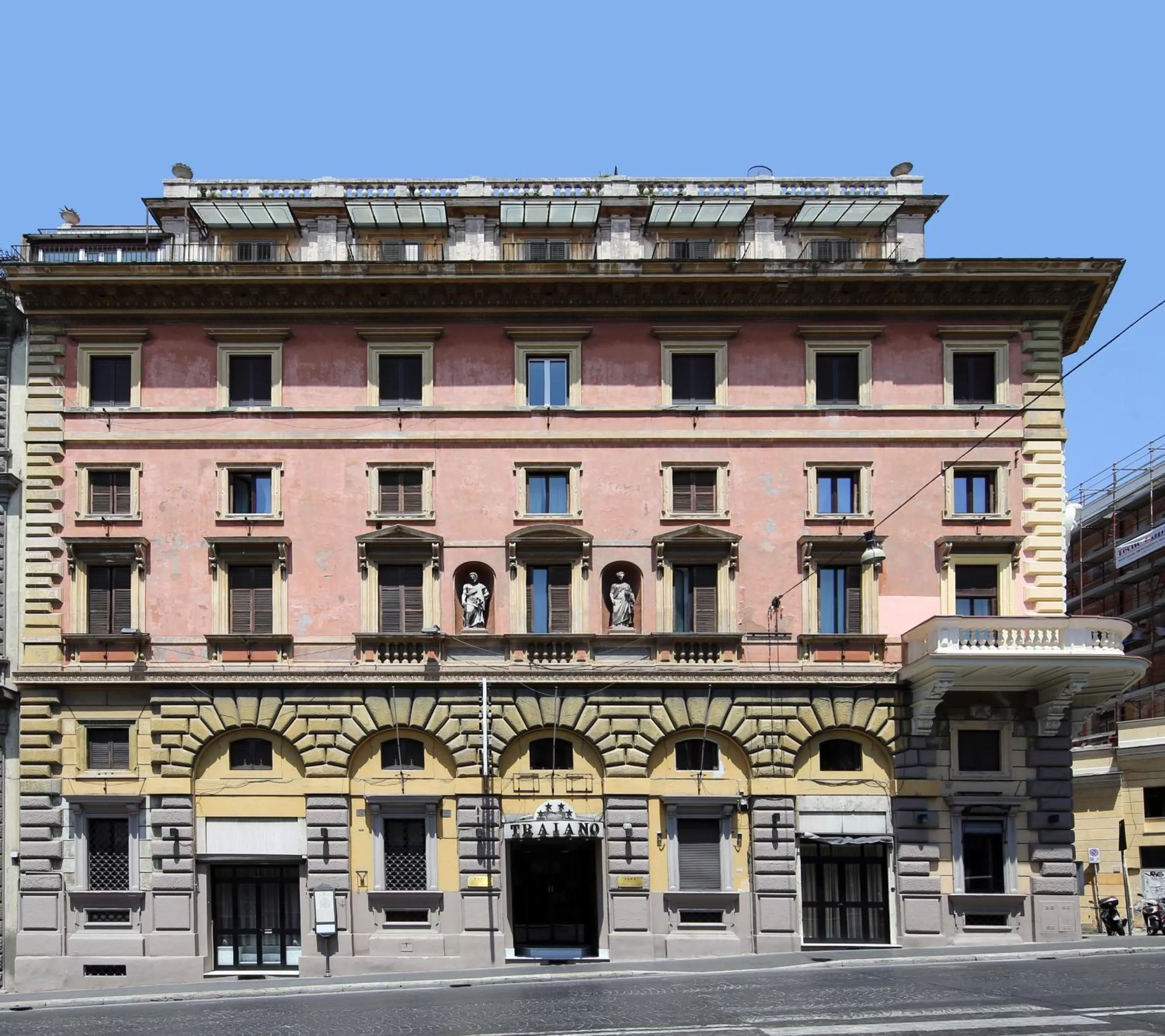Facade/entrance in Hotel Traiano