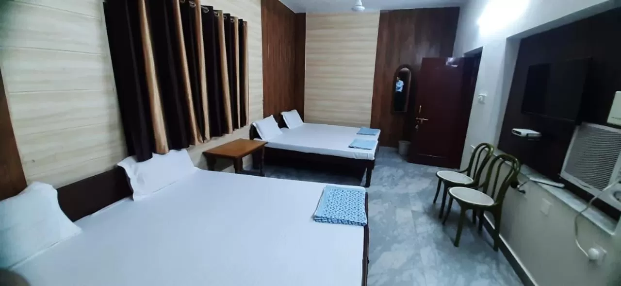 Bed in Gokul guest house