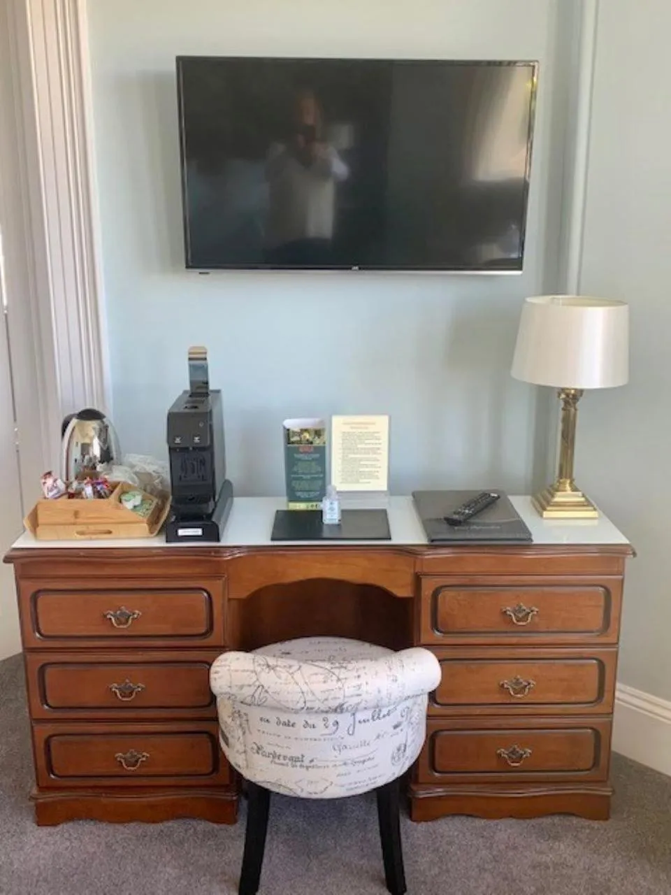 Bedroom in Shelleven Guest House
