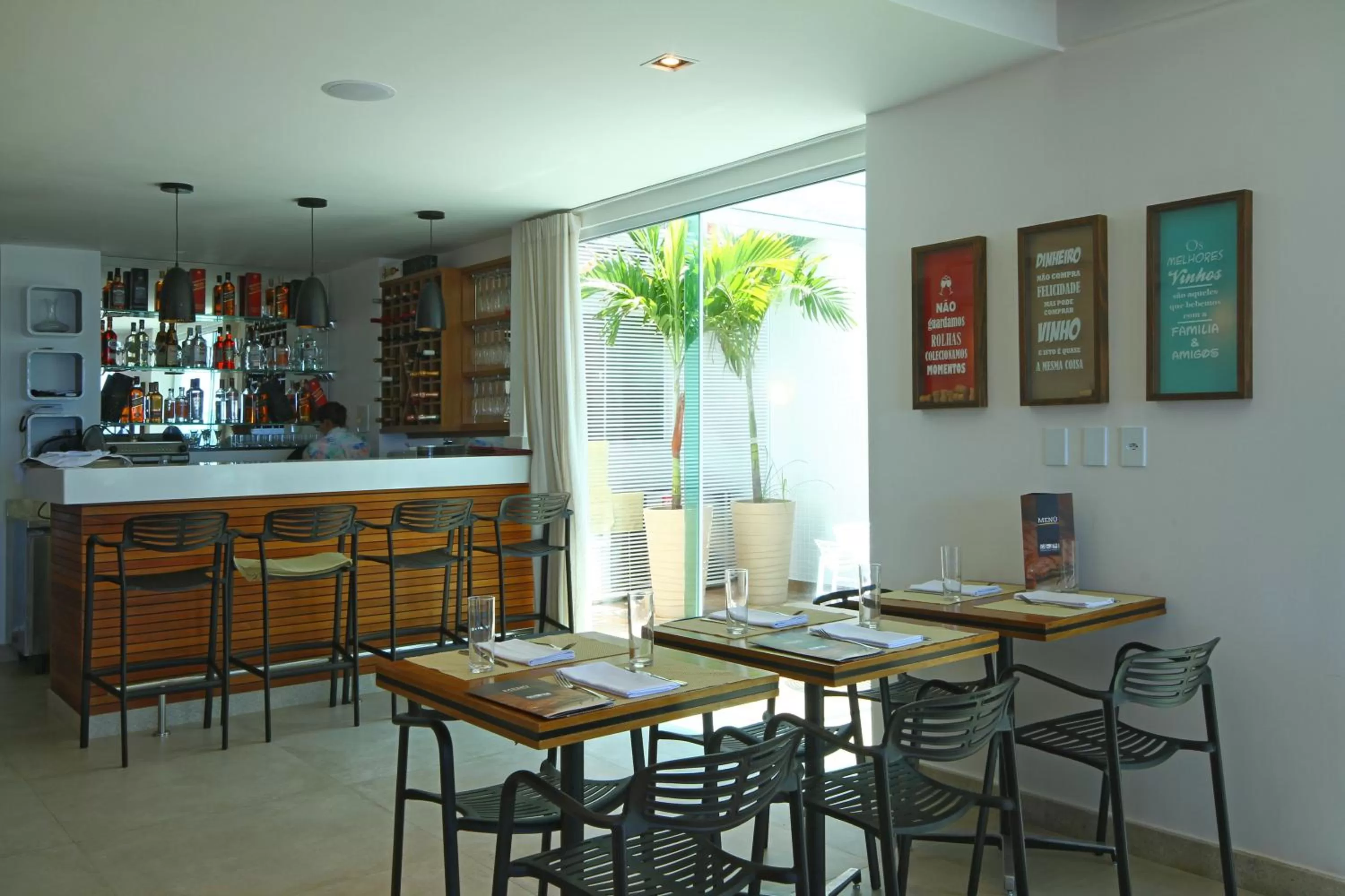 Restaurant/places to eat in Paradiso Peró Praia Hotel