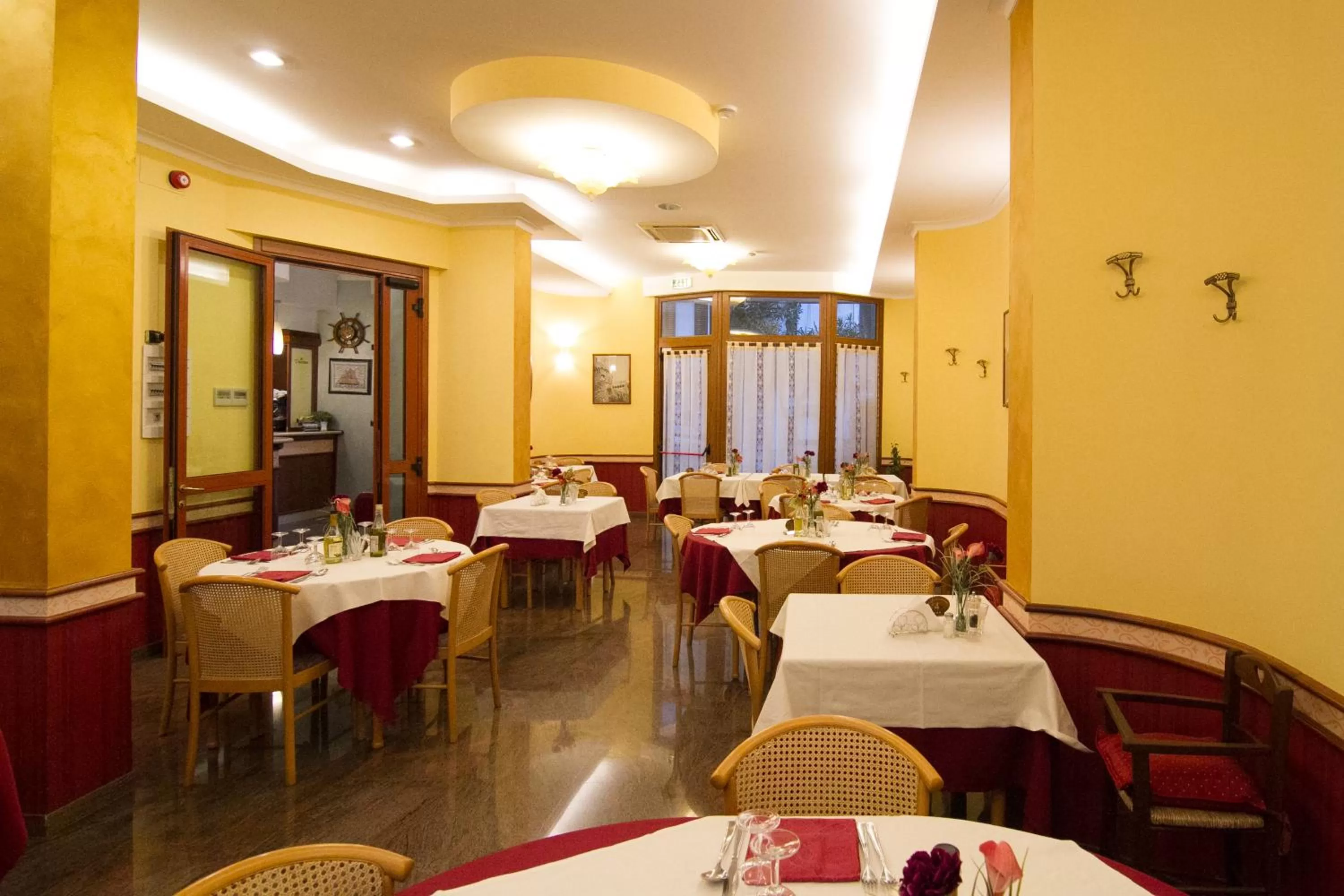Restaurant/places to eat in Pensione Al Pescatore