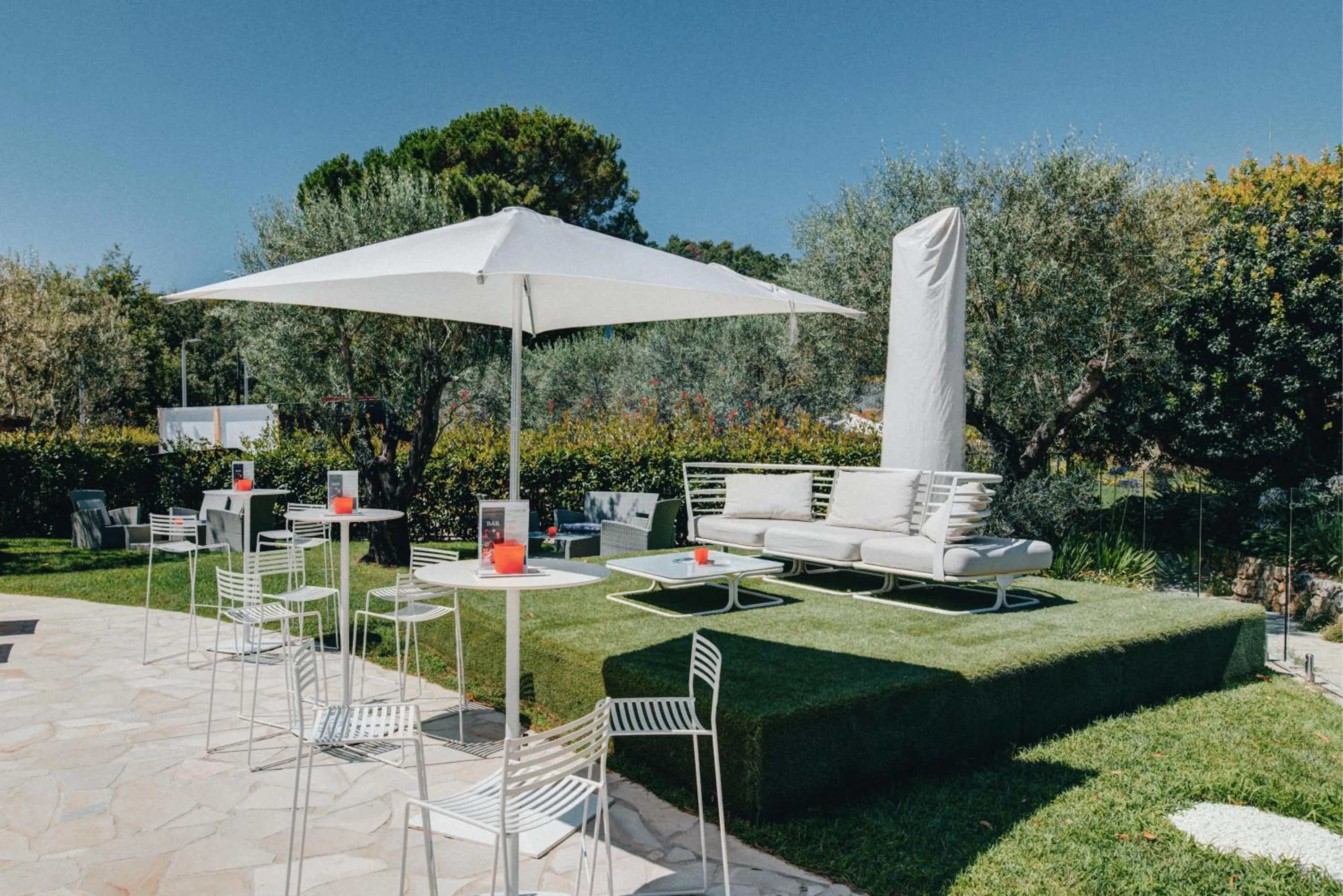 Garden in Hotel Restaurant La Vague de Saint Paul