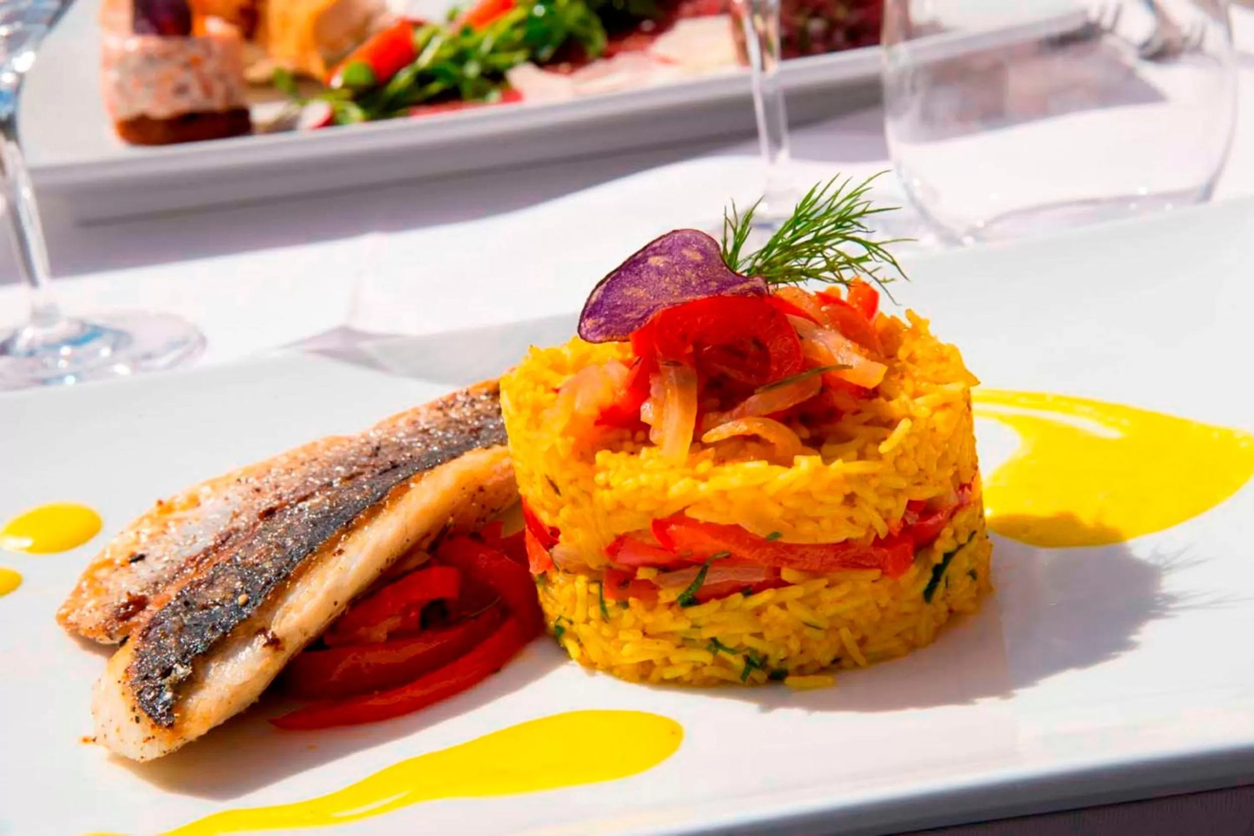 Food in Hotel Simon's Plaza