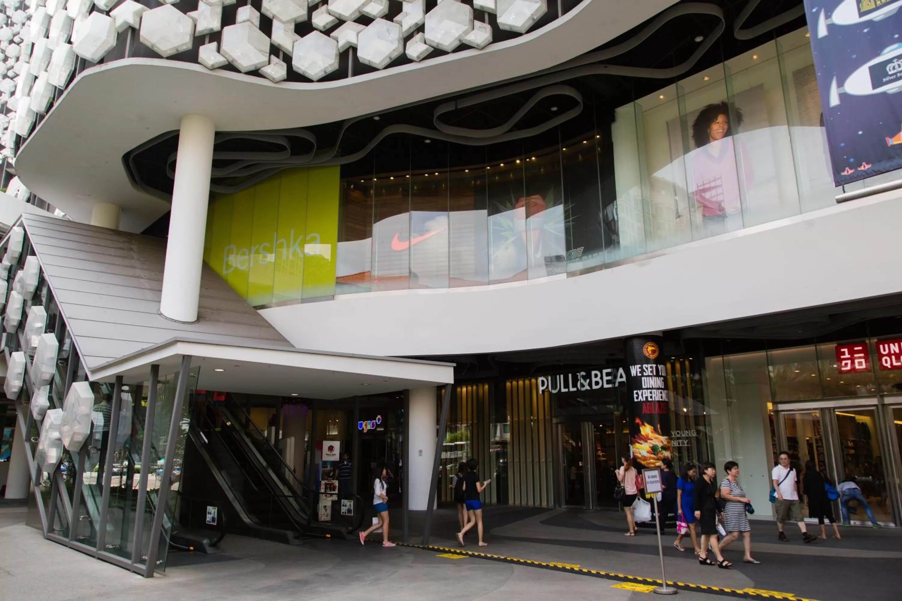 Shopping Area in Summer View Hotel