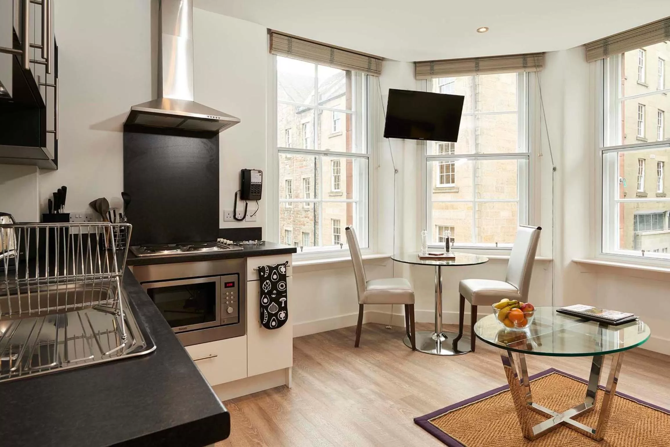 Kitchen or kitchenette in Braid Apartments by Mansley