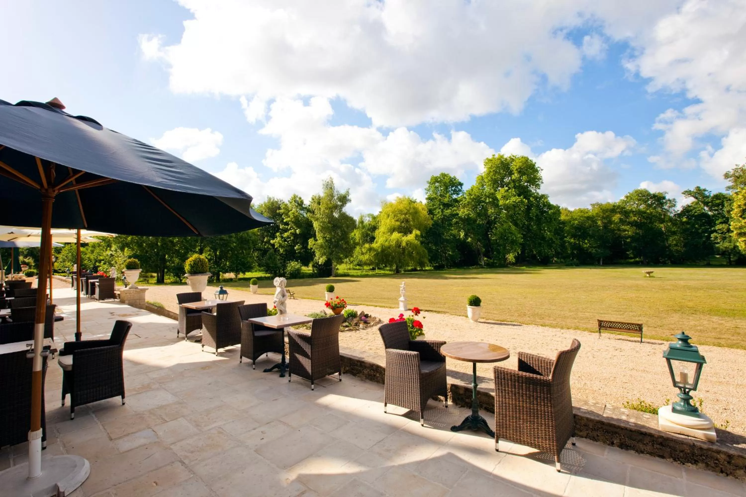 Facade/entrance in Château de la Verie